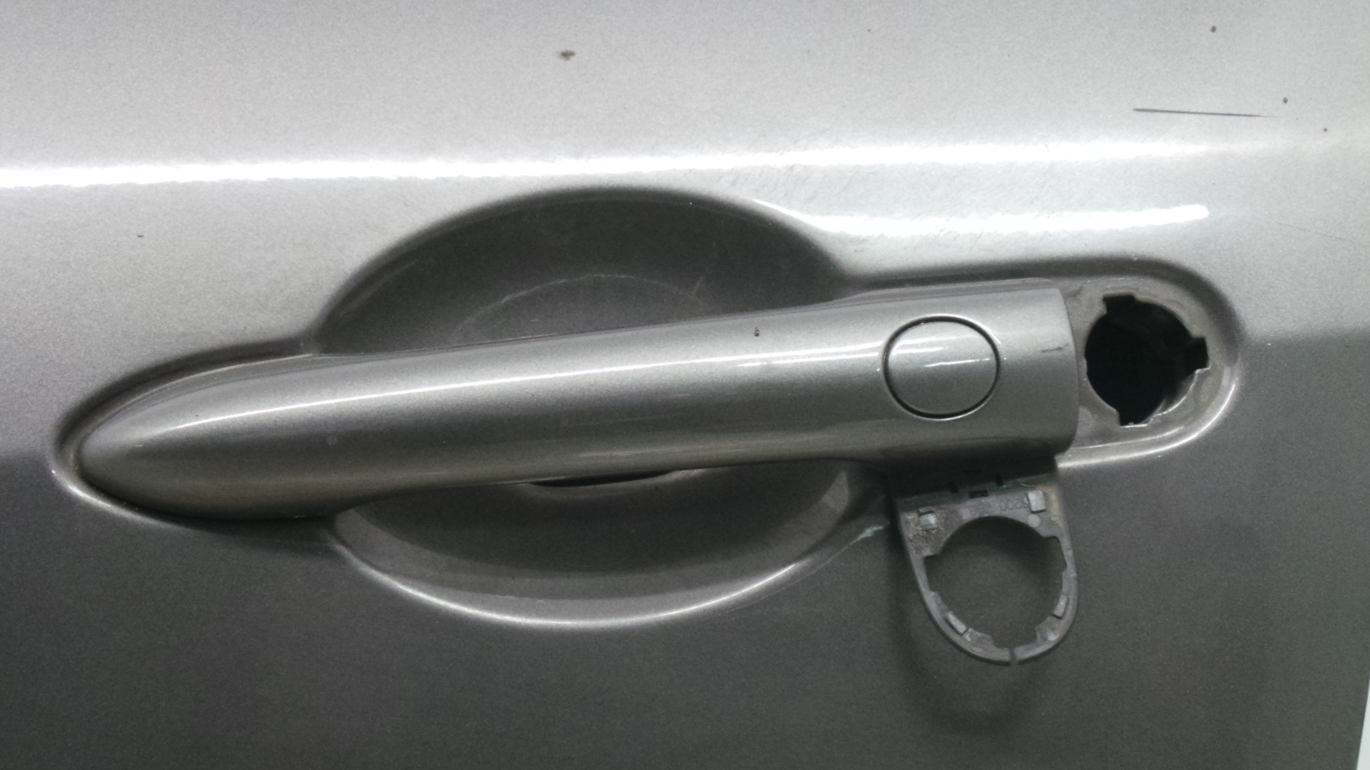Puxador Exterior Frente Esquerdo  - RENAULT LAGUNA III (BT0/1)-33050331