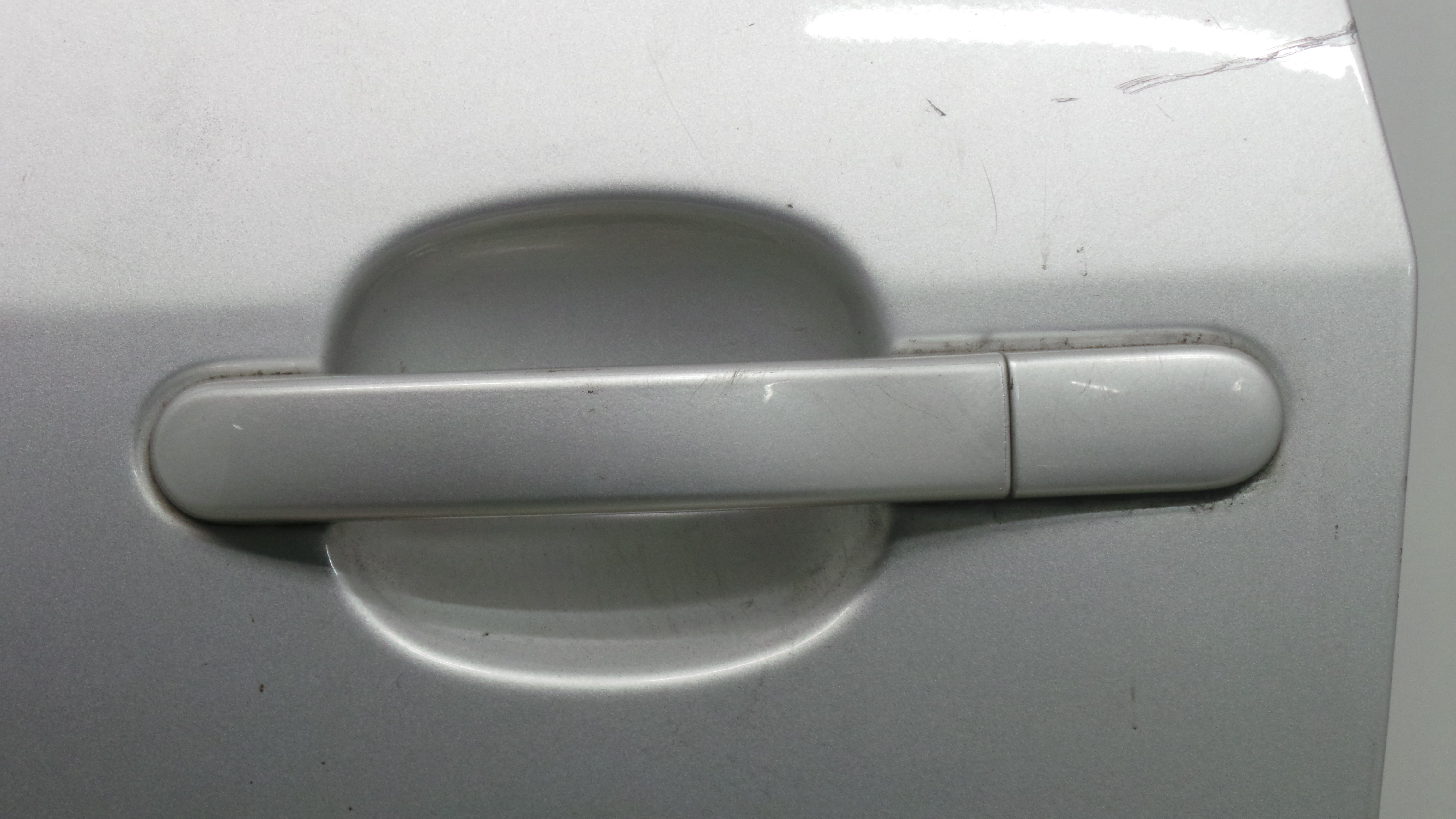 Puxador Exterior Trás esquerdo  - FORD FIESTA V (JH_, JD_)-33050338