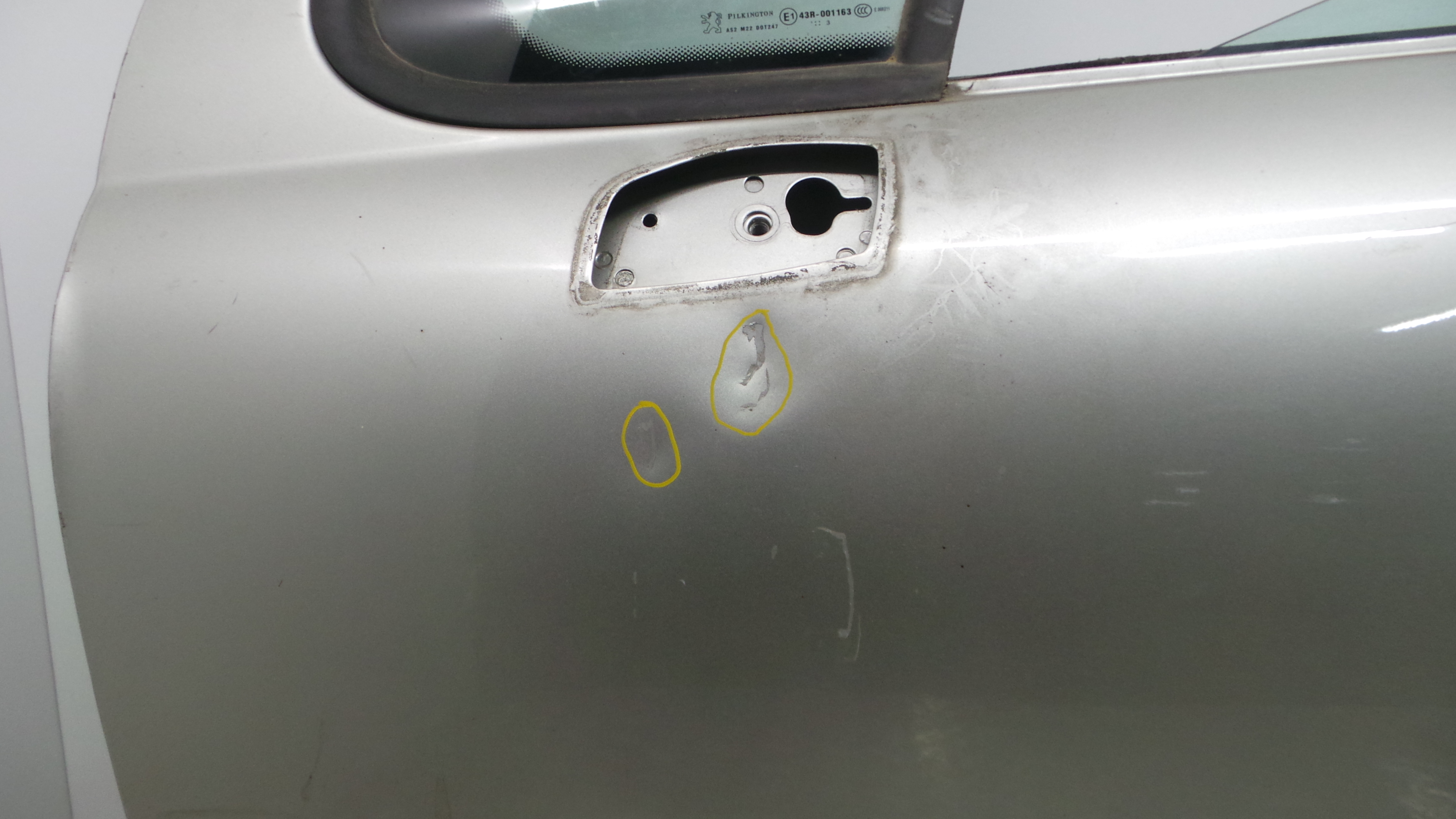 Porta Esq  - PEUGEOT 207 (WA_, WC_), 207/207+ (WA_, WC_)-33050345