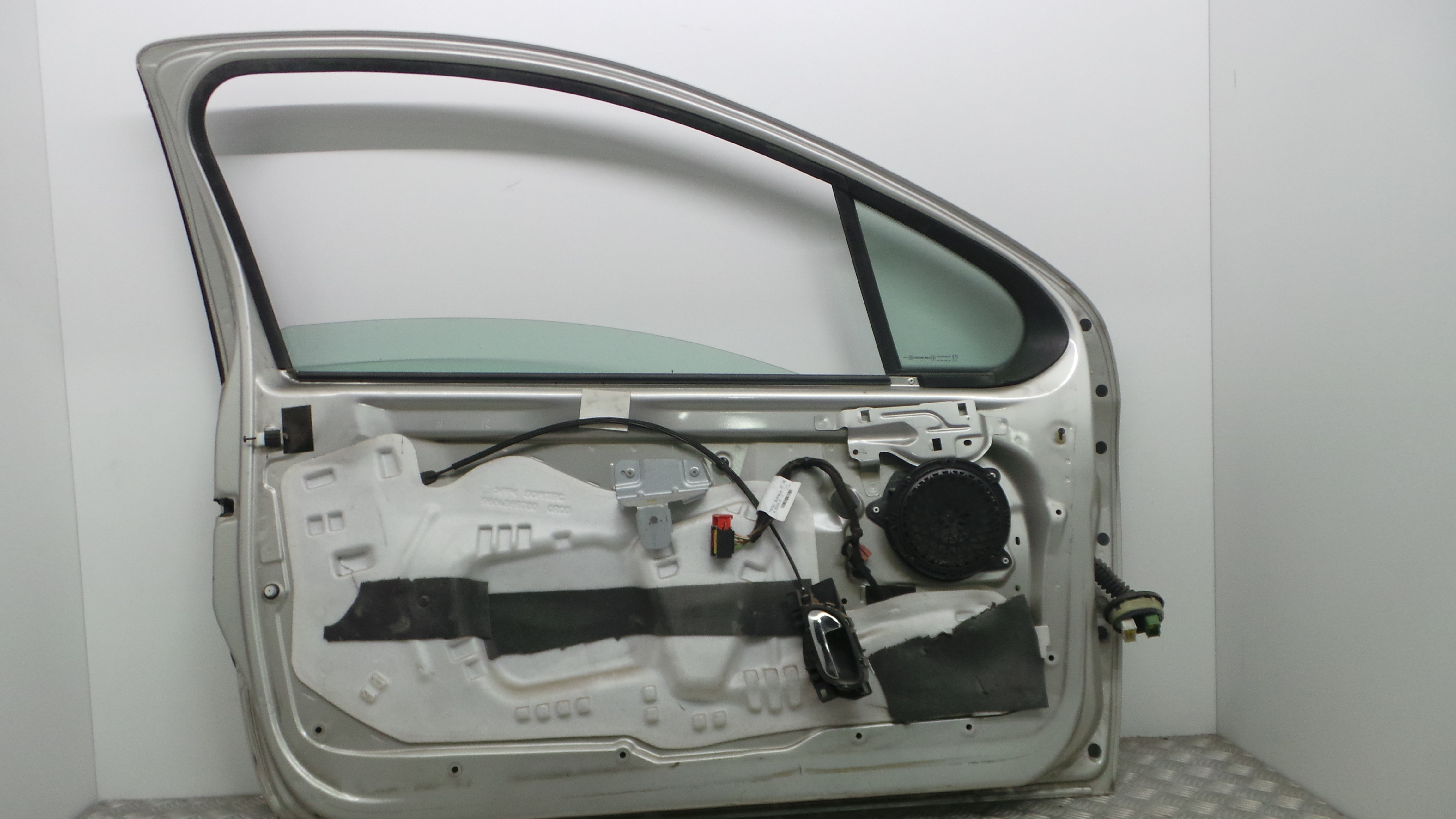 Porta Esq  - PEUGEOT 207 (WA_, WC_), 207/207+ (WA_, WC_)-33050345