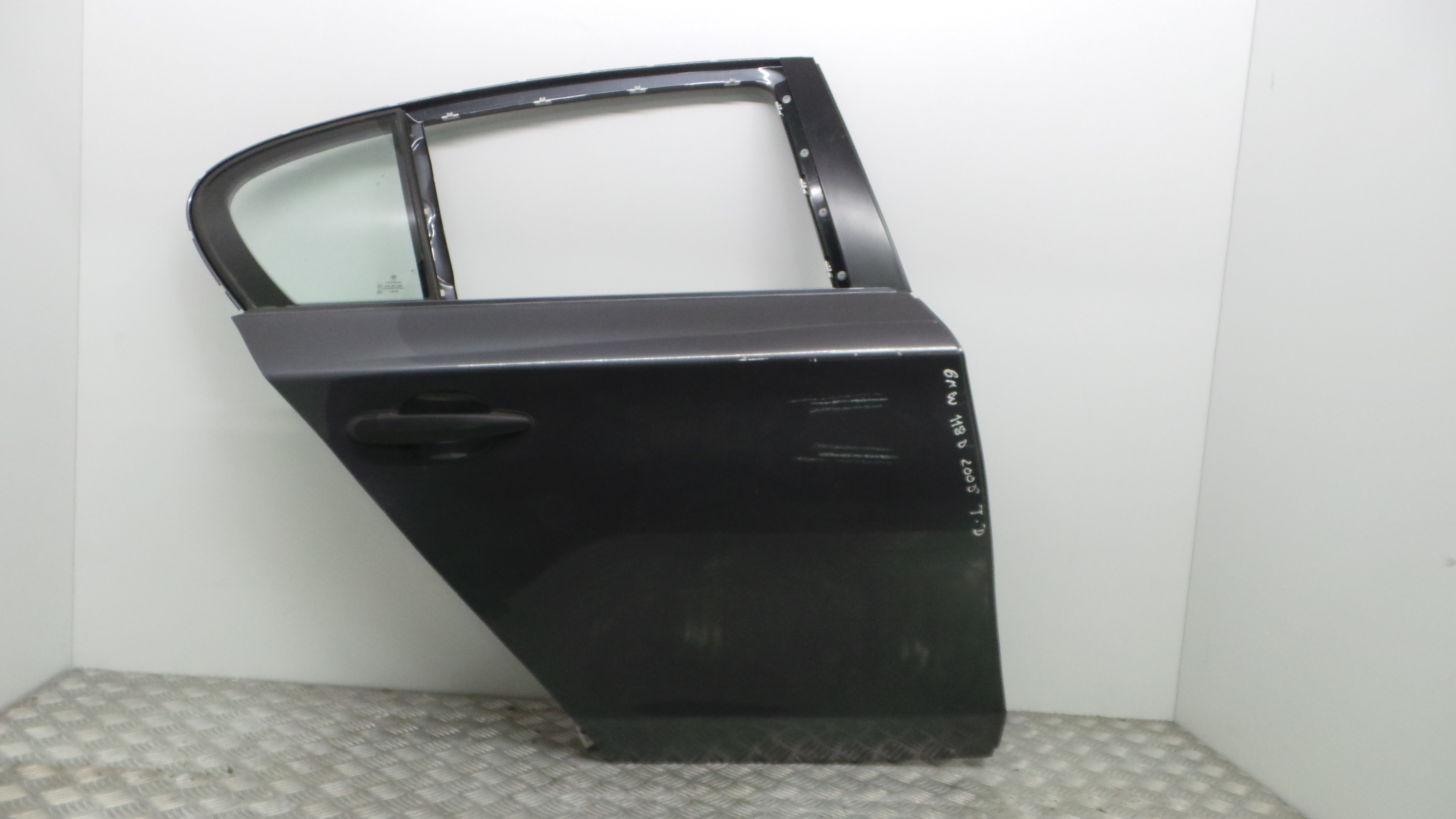 Porta Trás Dto - BMW 1 (E87)-33050370 Porta Trás Dto - BMW 1 (E87)-33050370