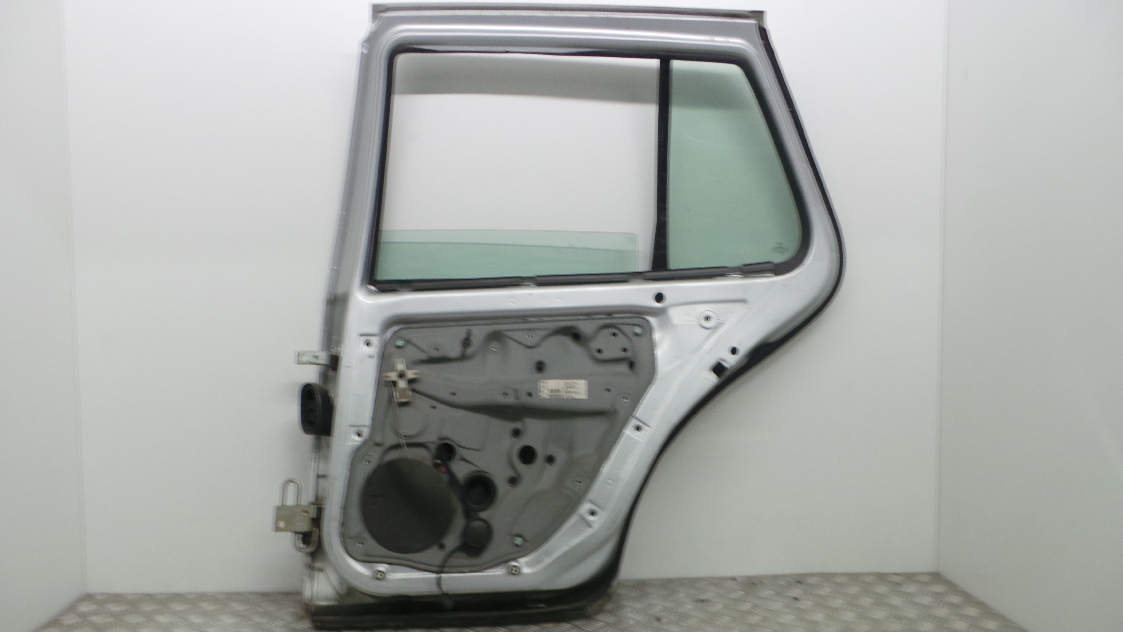 Porta Trás Dto - VW GOLF IV (1J1), GOLF Mk IV (1J1)-33057268