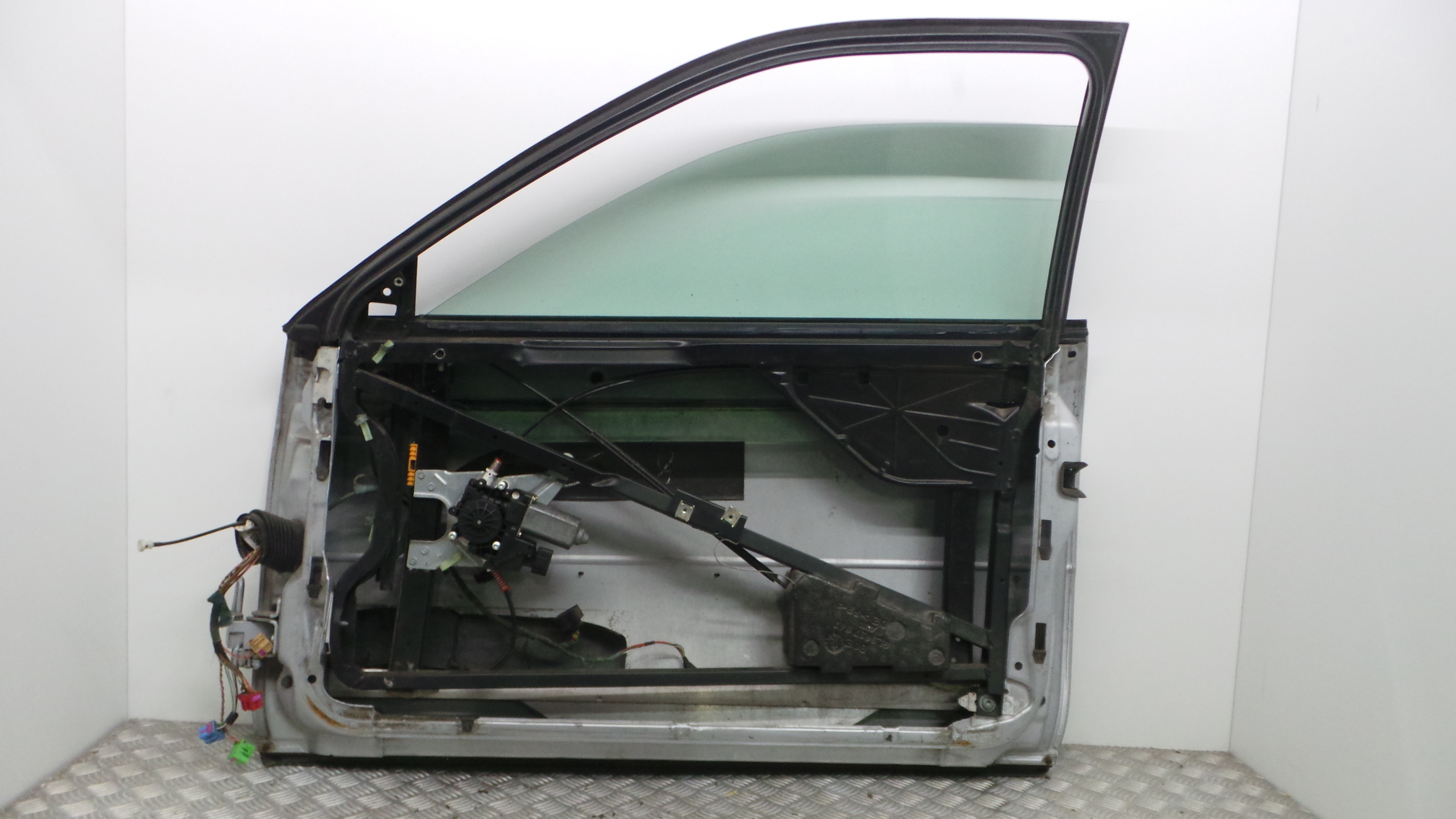 Elevador Dto  - AUDI A3 (8L1)-33058521