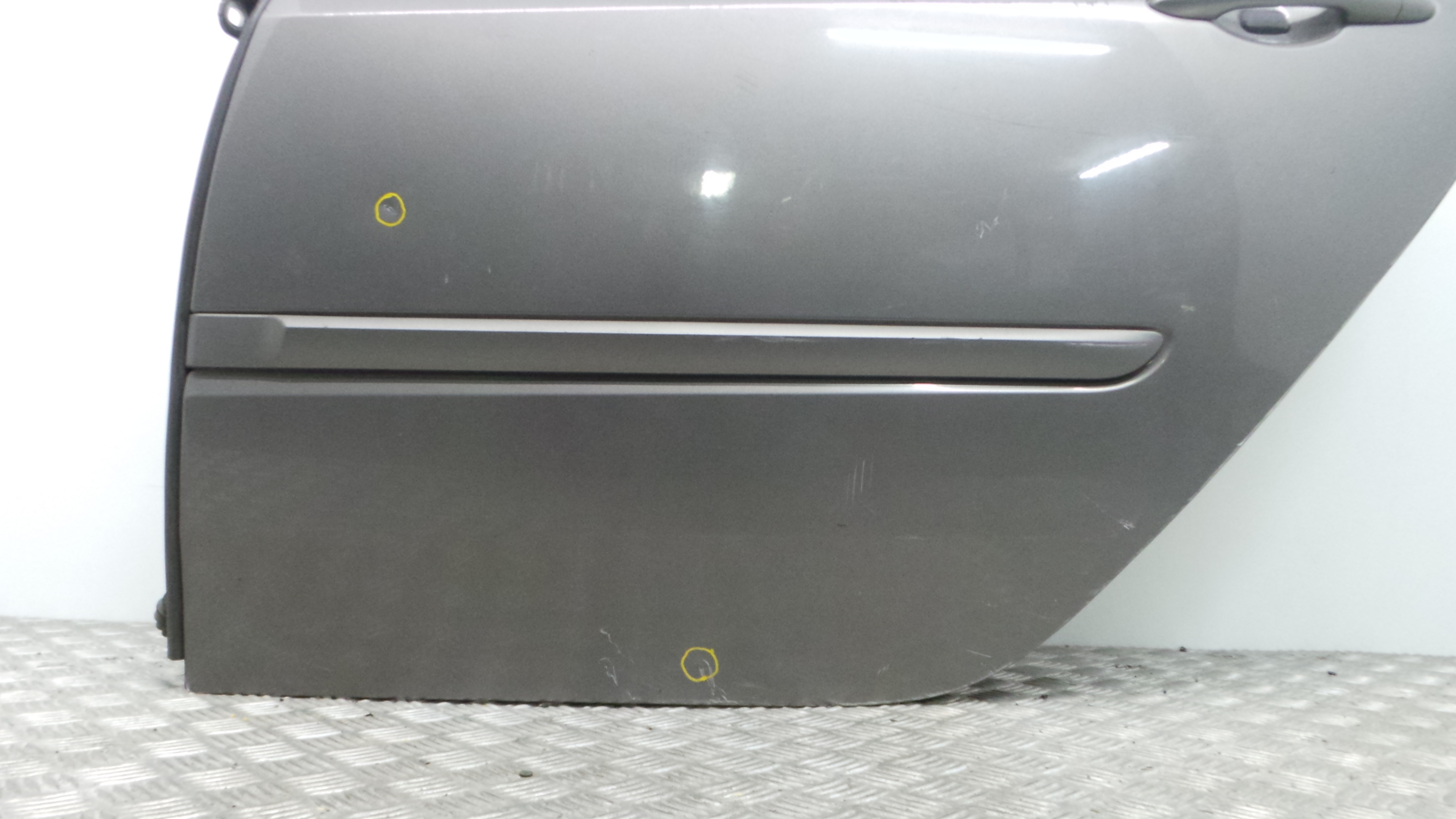 Porta Trás Esq - RENAULT LAGUNA III Grandtour (KT0/1), LAGUNA III Sport Tourer (KT0/1), LAGUNA III-33060595