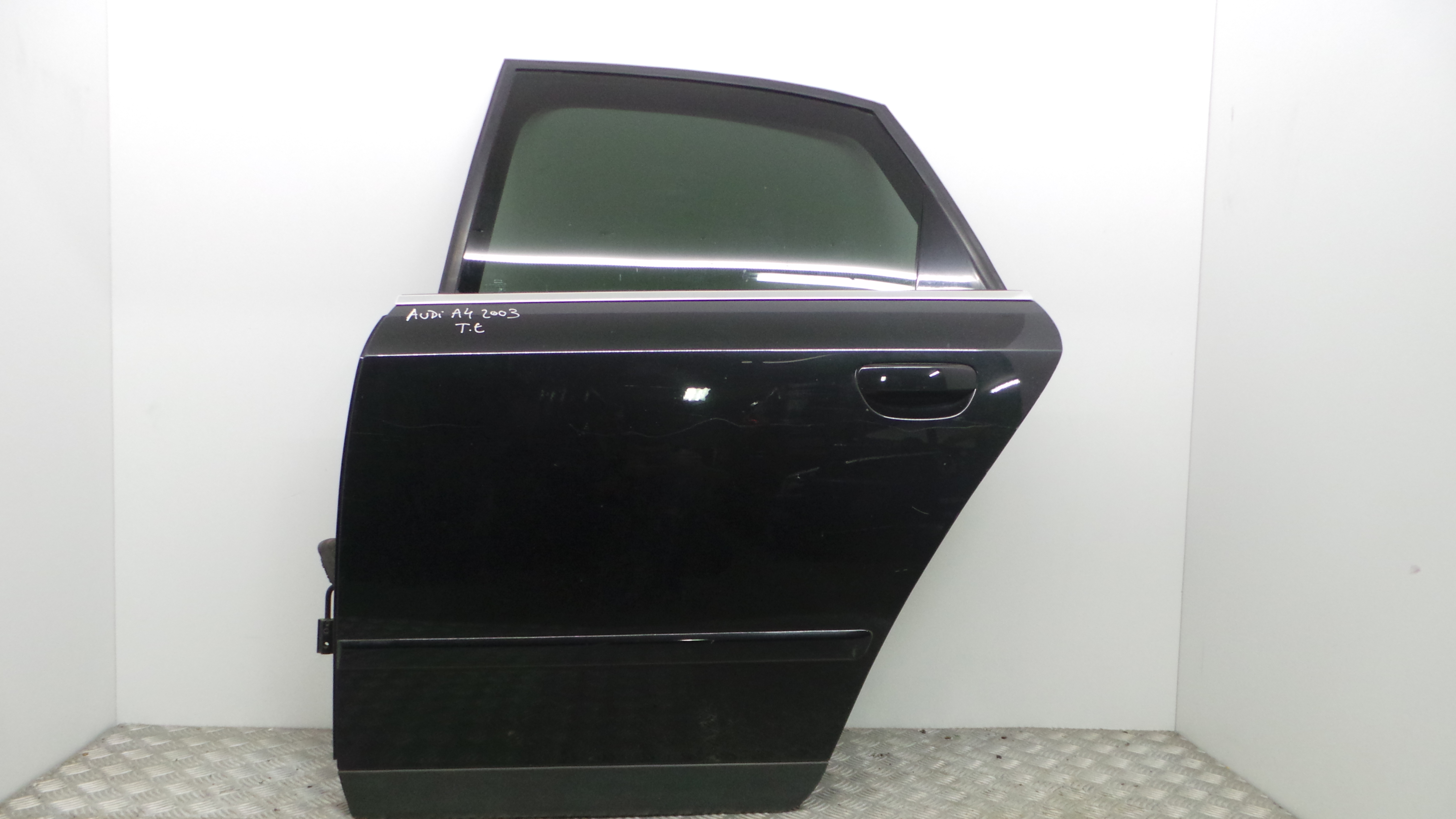 Porta Trás Esq  - AUDI A4 B6 (8E2)-33062569