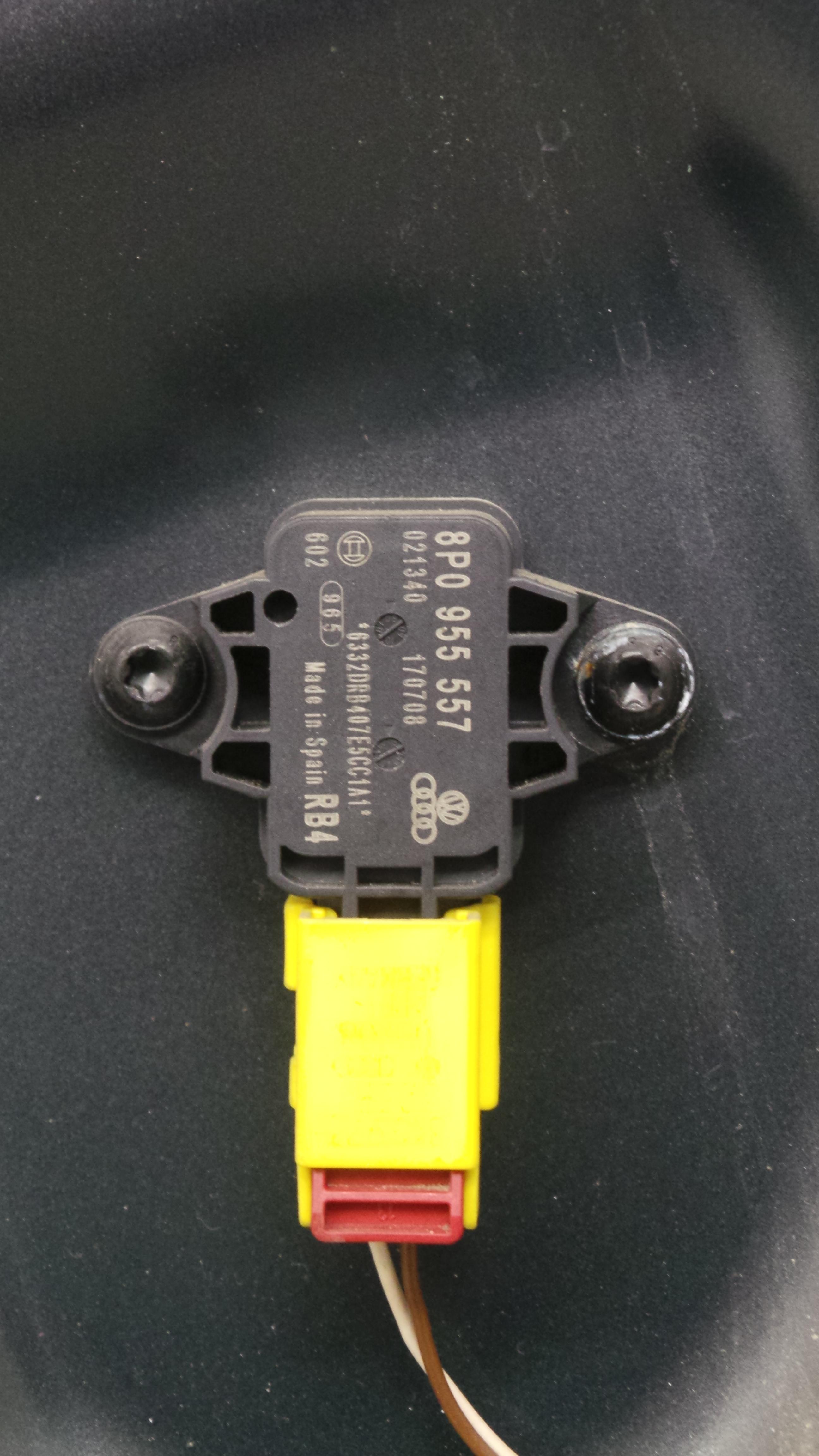 Sensor de Airbag 8P0955557 - AUDI A3 (8P1)-33081408 Sensor de Airbag 8P0955557 - AUDI A3 (8P1)-33081408