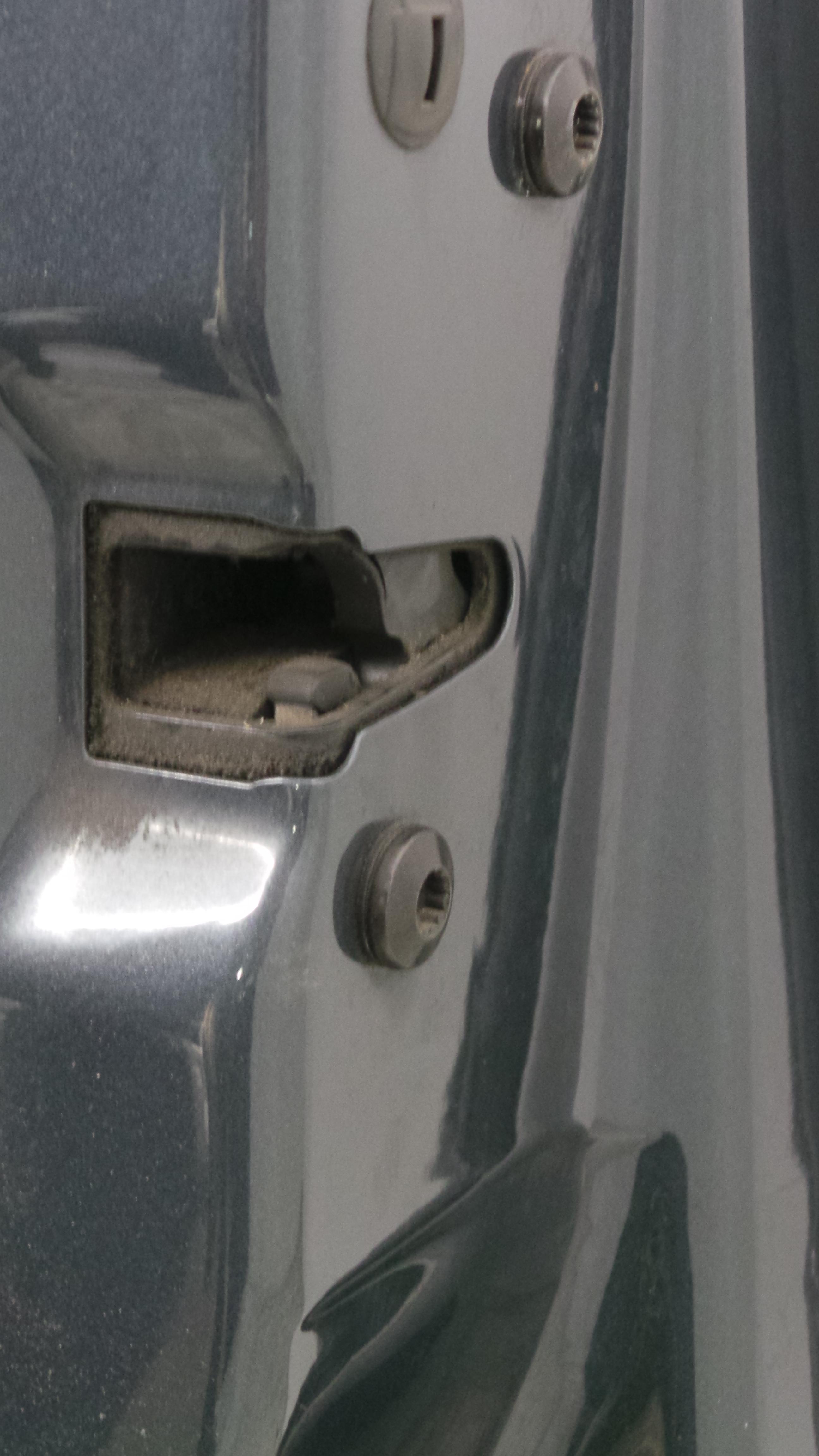 Fecho da Porta Frente Dto  - AUDI A3 (8P1)-33081447