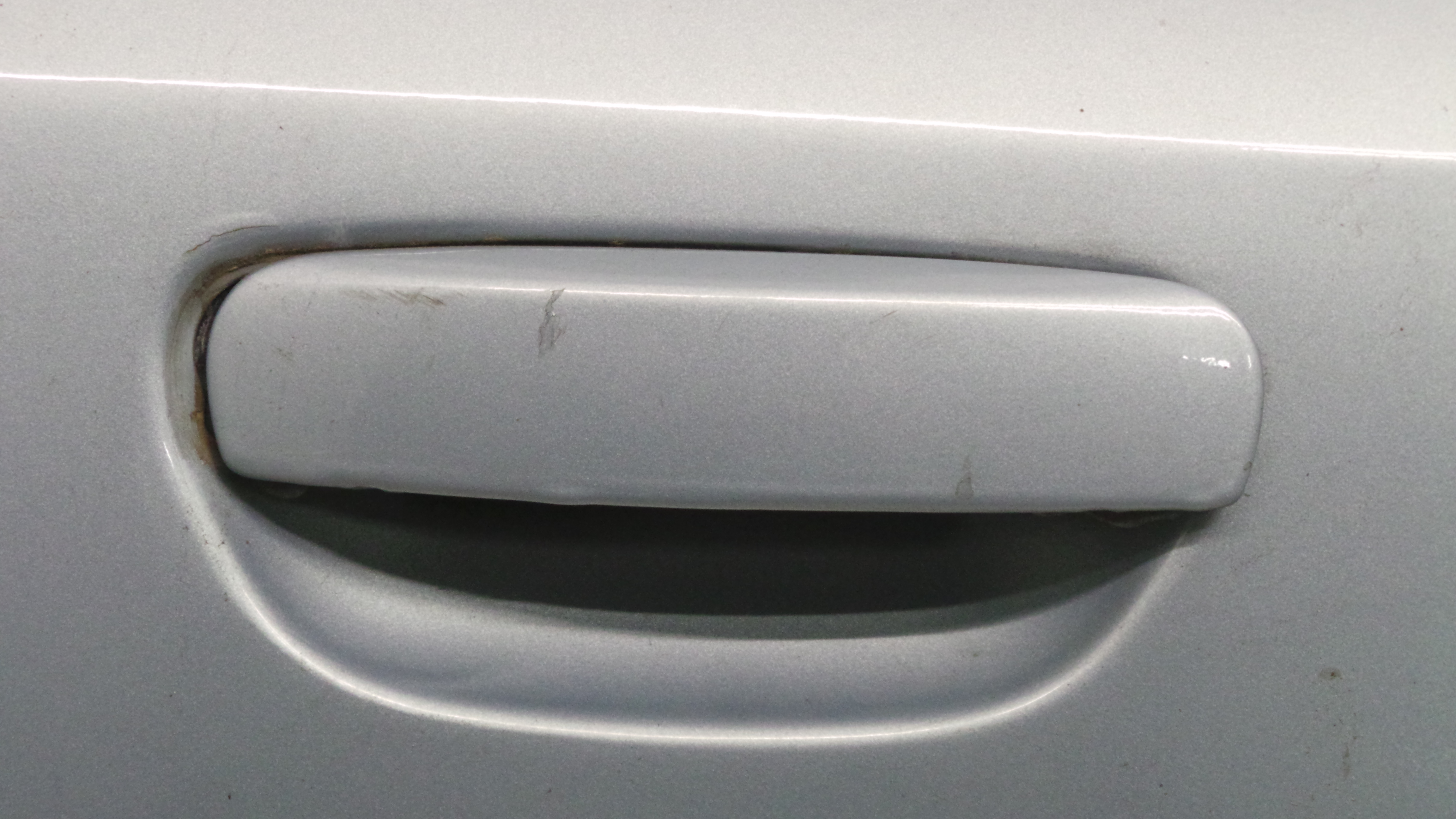 Puxador Exterior Frente Direita - AUDI A4 B6 (8E2)-33081908 Puxador Exterior Frente Direita - AUDI A4 B6 (8E2)-33081908