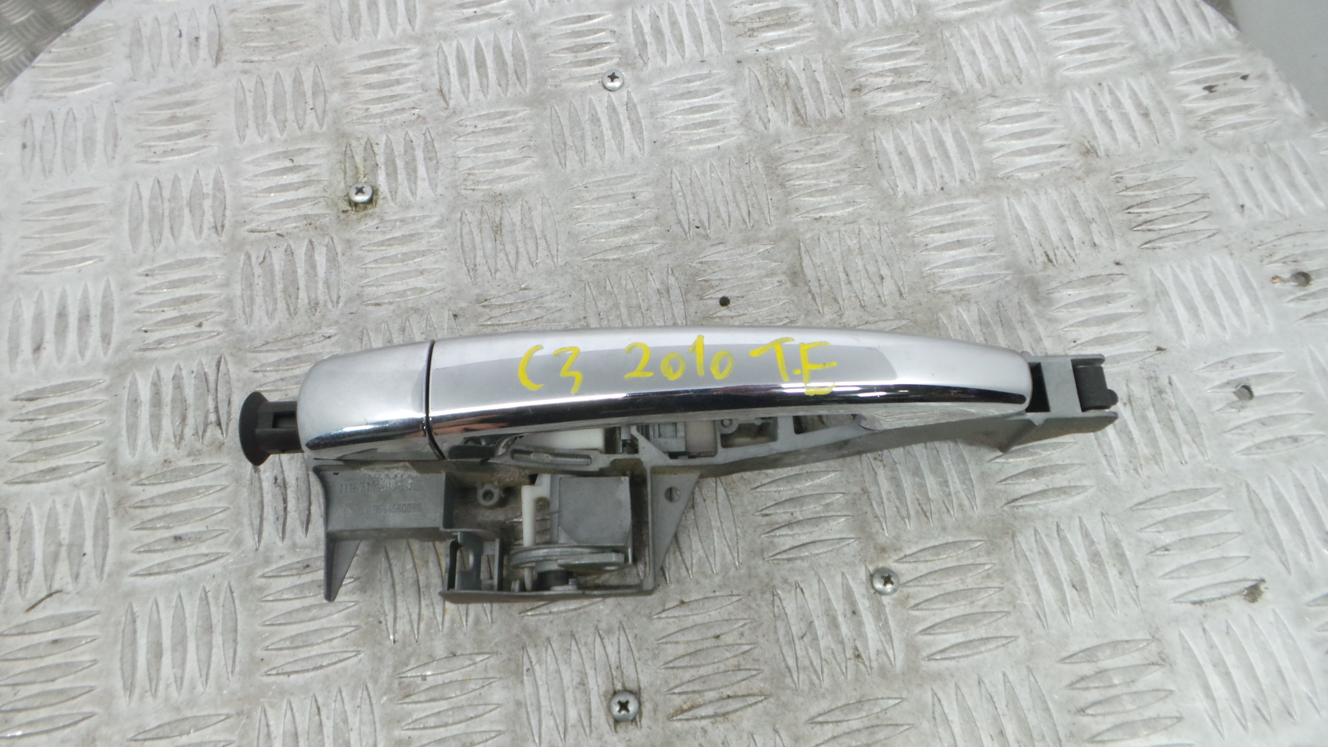 Puxador Exterior Trás esquerdo 9684560080 - CITROËN C3 II (SC_)-36920774