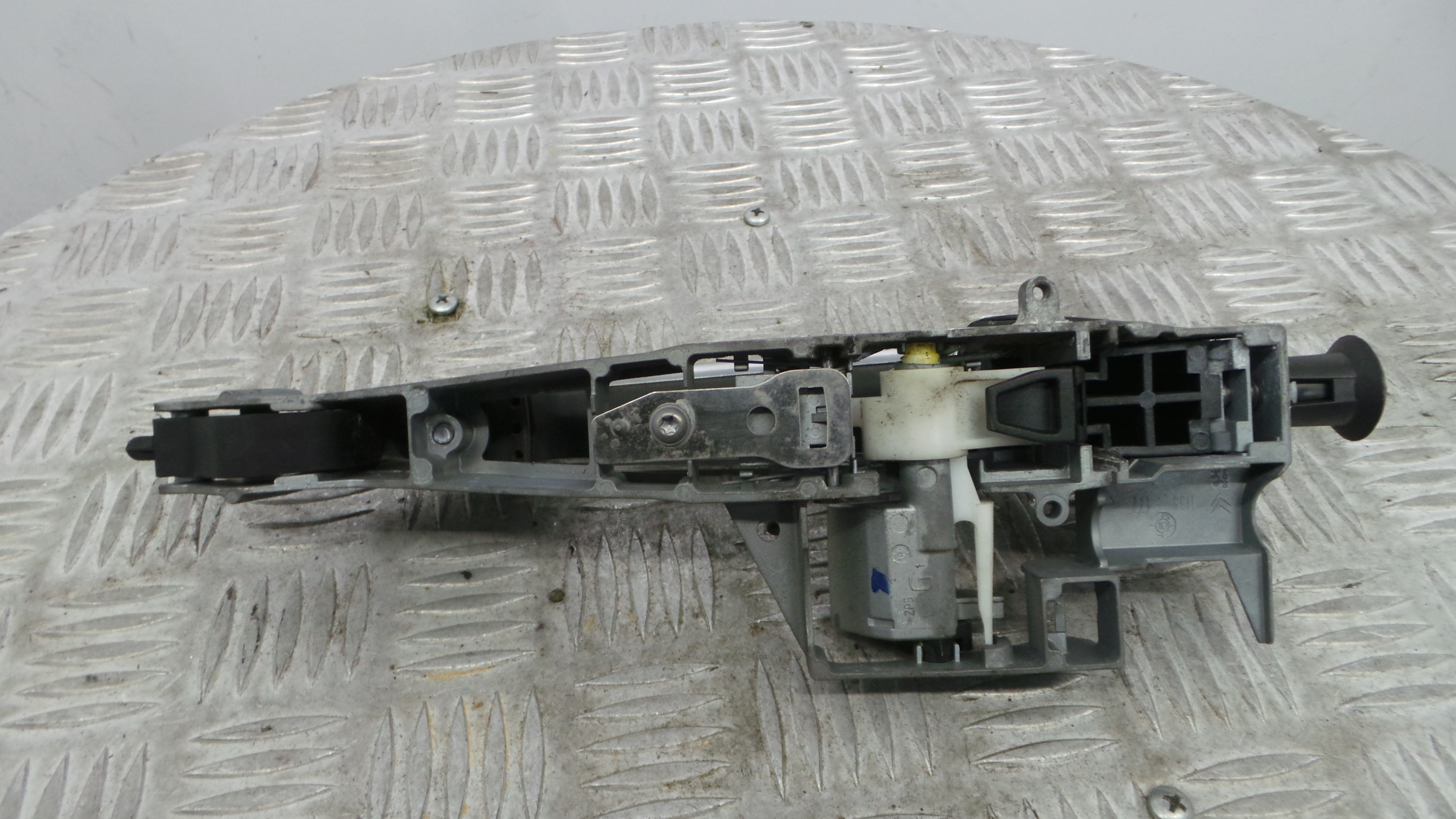 Puxador Exterior Trás esquerdo 9684560080 - CITROËN C3 II (SC_)-36920774