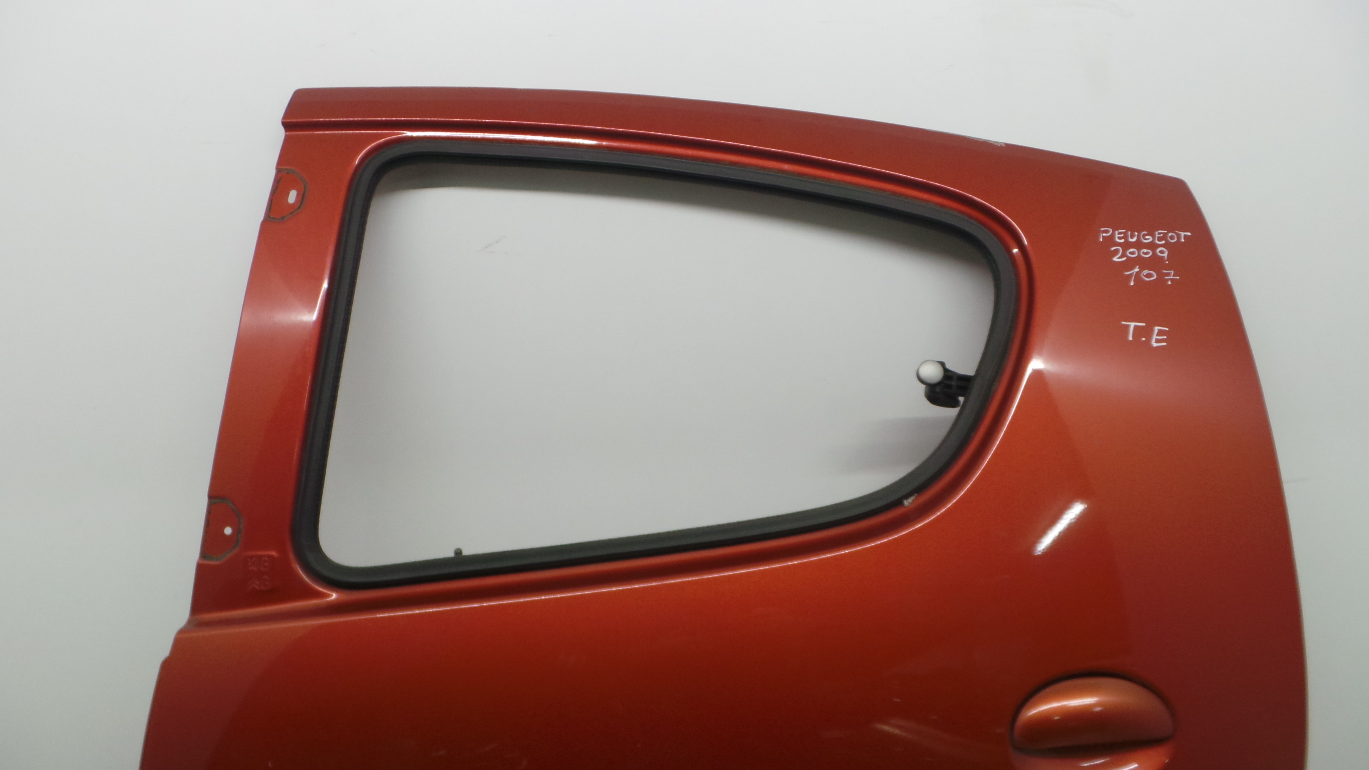 Porta Trás Esq  - PEUGEOT 107 (PM_, PN_)-33083312