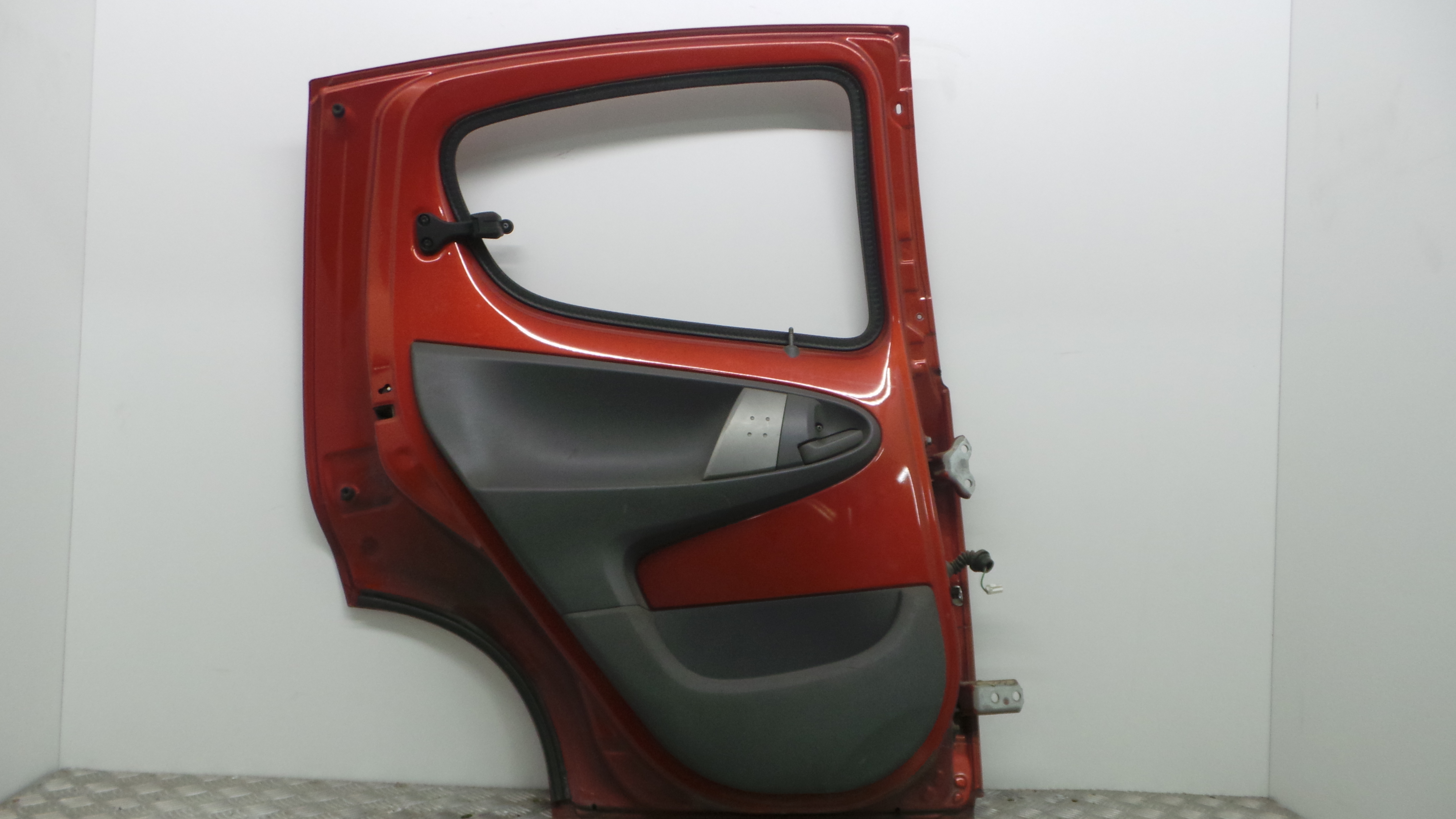 Porta Trás Esq  - PEUGEOT 107 (PM_, PN_)-33083312