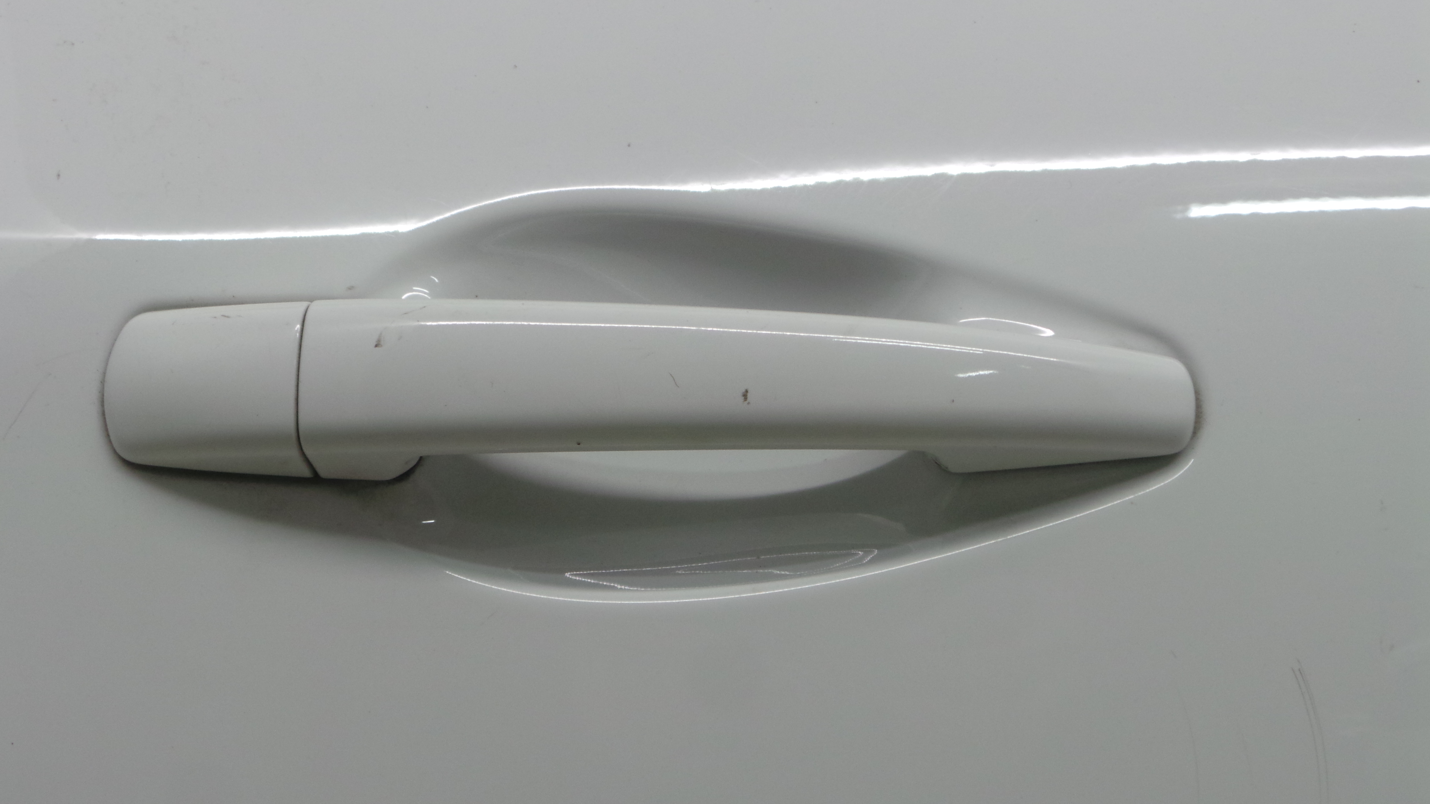Puxador Exterior Frente Direita   - PEUGEOT 208 I (CA_, CC_)-33084510