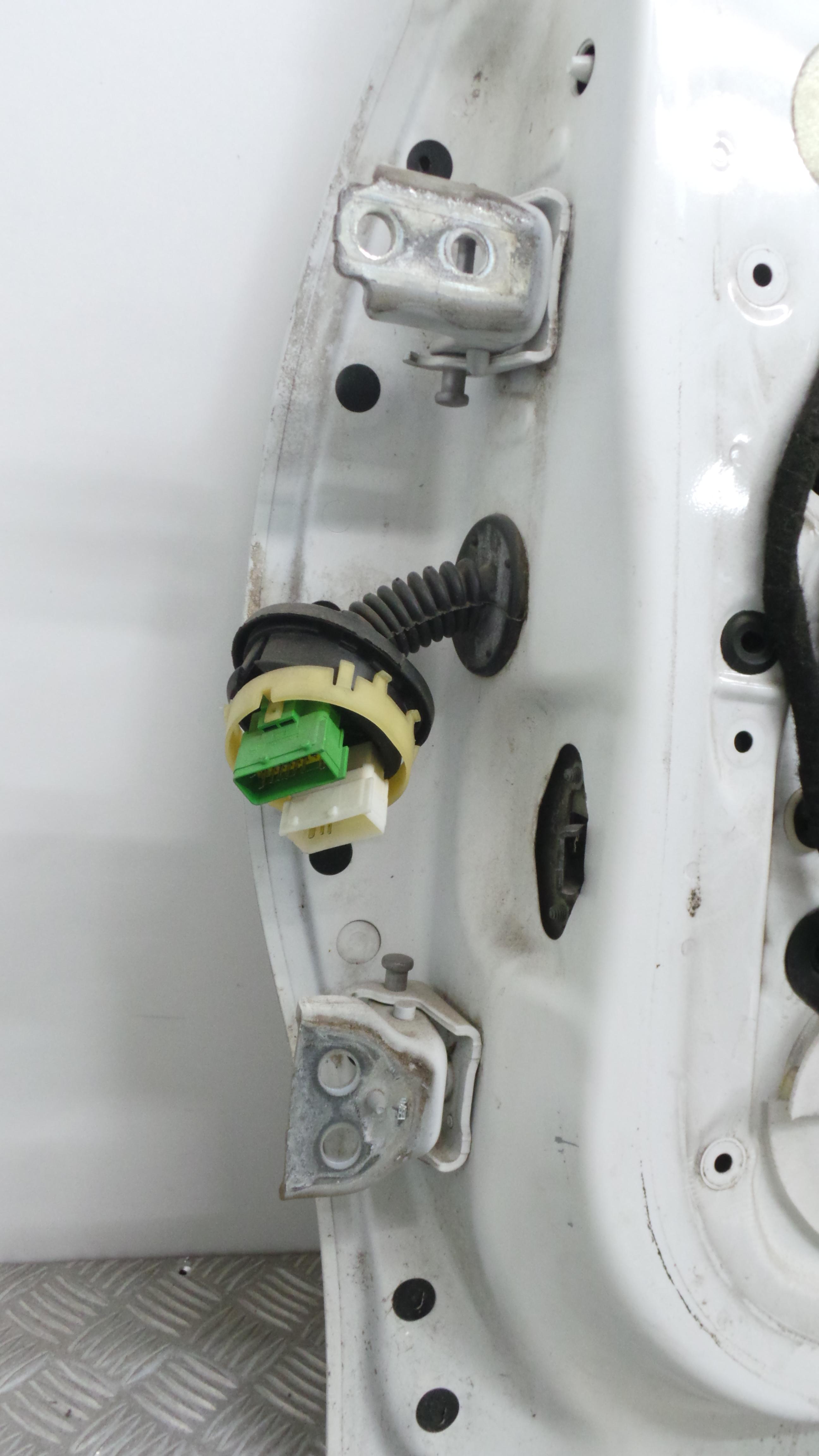 Porta Frente Dto  - CITROËN C3 II (SC_)-33084572