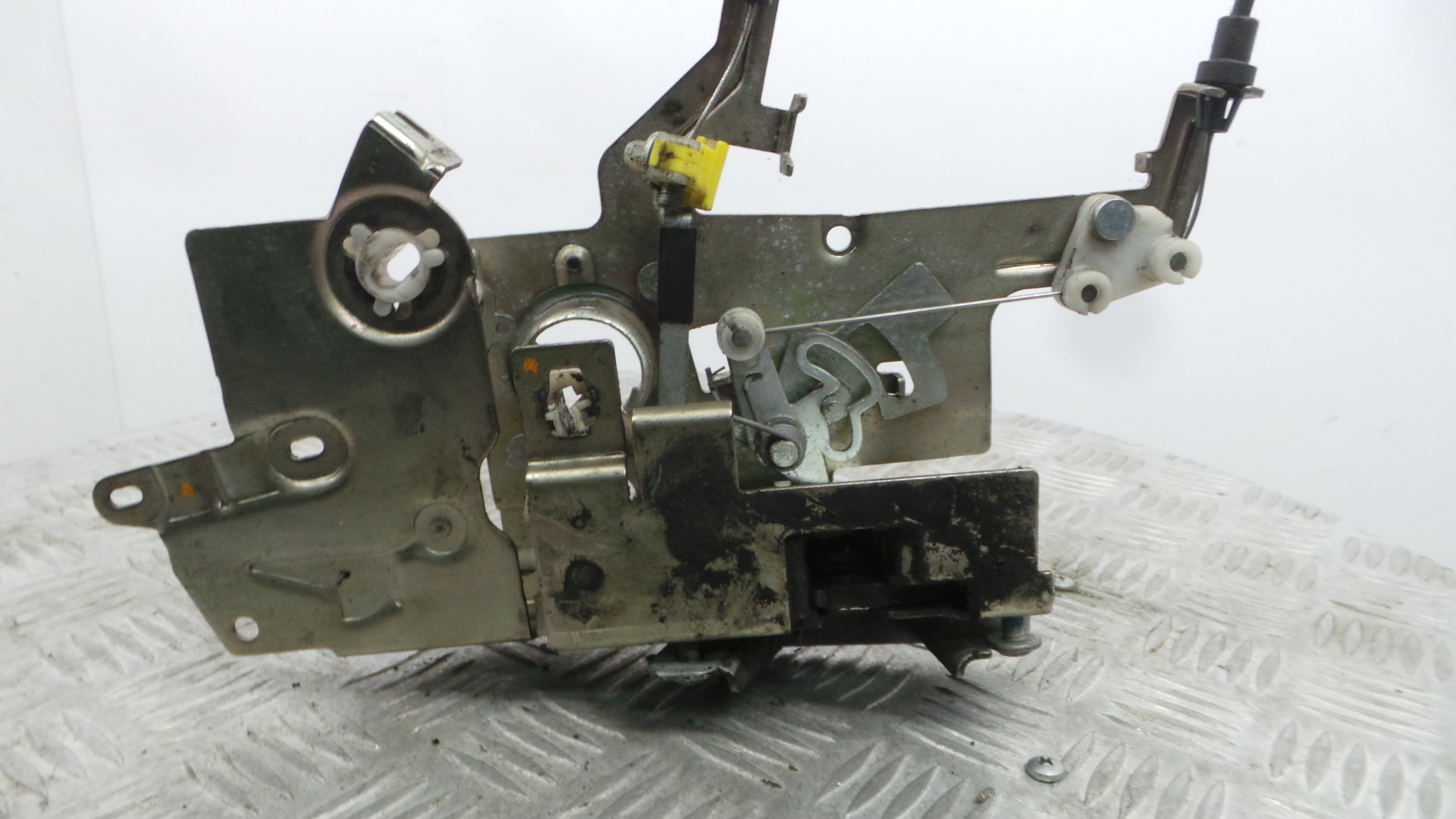 Fecho da Porta Dto - FORD TRANSIT Caixa (FA_ _), TRANSIT Van (FA_ _)-37076452