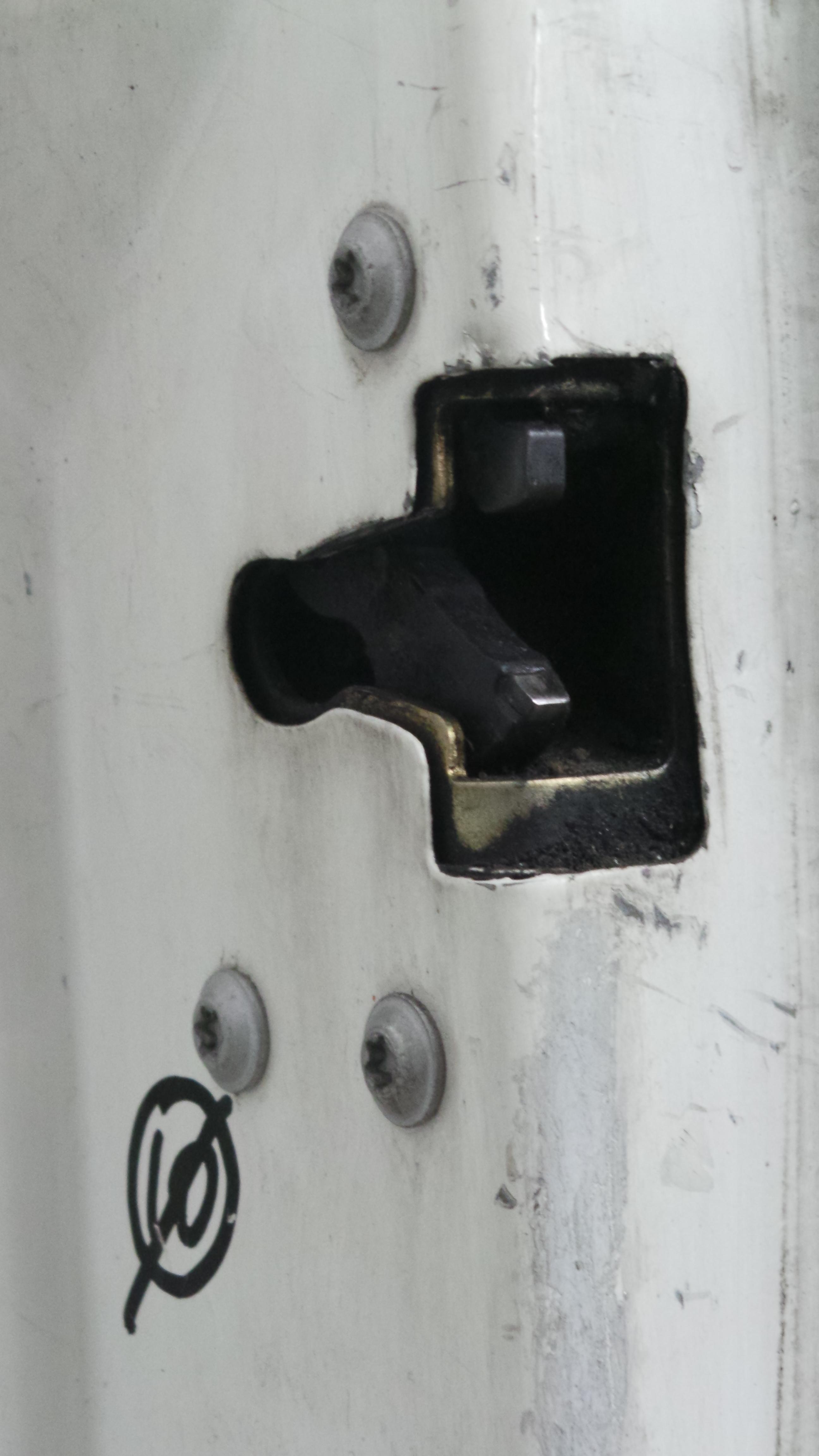 Fecho da Porta Frente Esq - FORD TRANSIT Caixa (FA_ _), TRANSIT Van (FA_ _)-33089889 Fecho da Porta Frente Esq - FORD TRANSIT Caixa (FA_ _), TRANSIT Van (FA_ _)-33089889