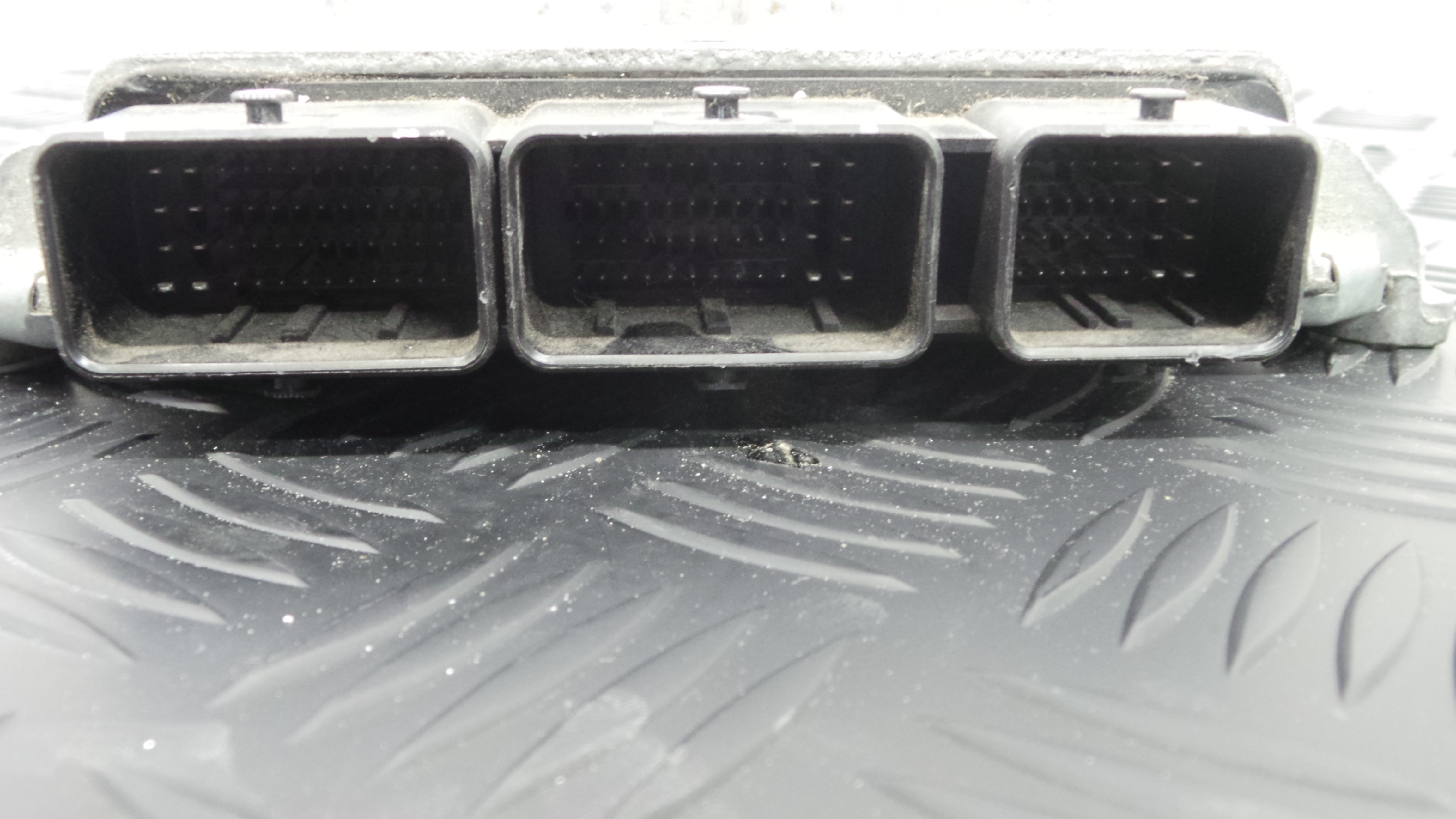 Centralina do Motor 9666095880 - CITROËN C4 PICASSO I Veículo multiuso (UD_)-33104954