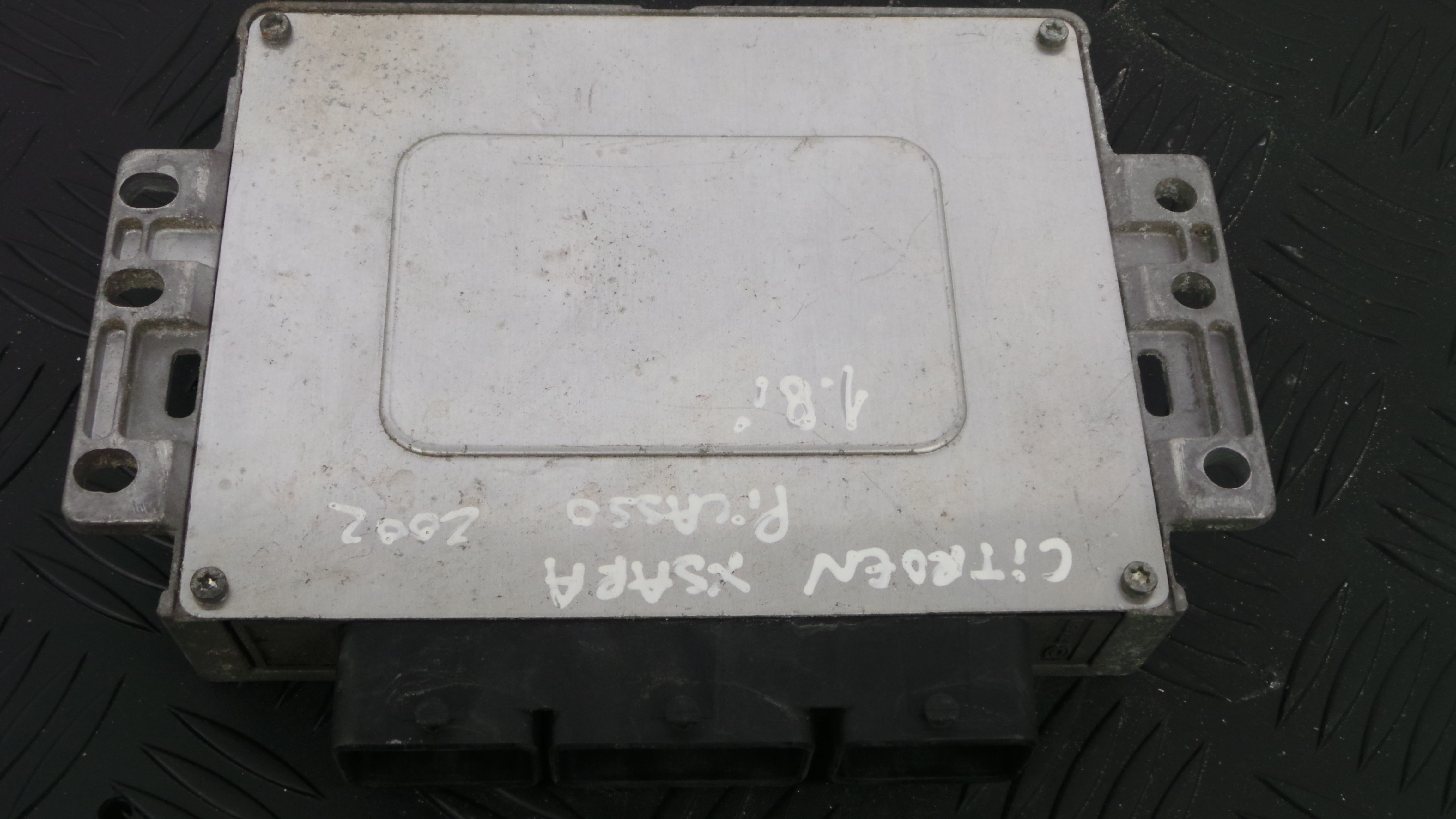 Centralina do Motor 9649110080 - CITROËN XSARA PICASSO (N68)-33107489 Centralina do Motor 9649110080 - CITROËN XSARA PICASSO (N68)-33107489