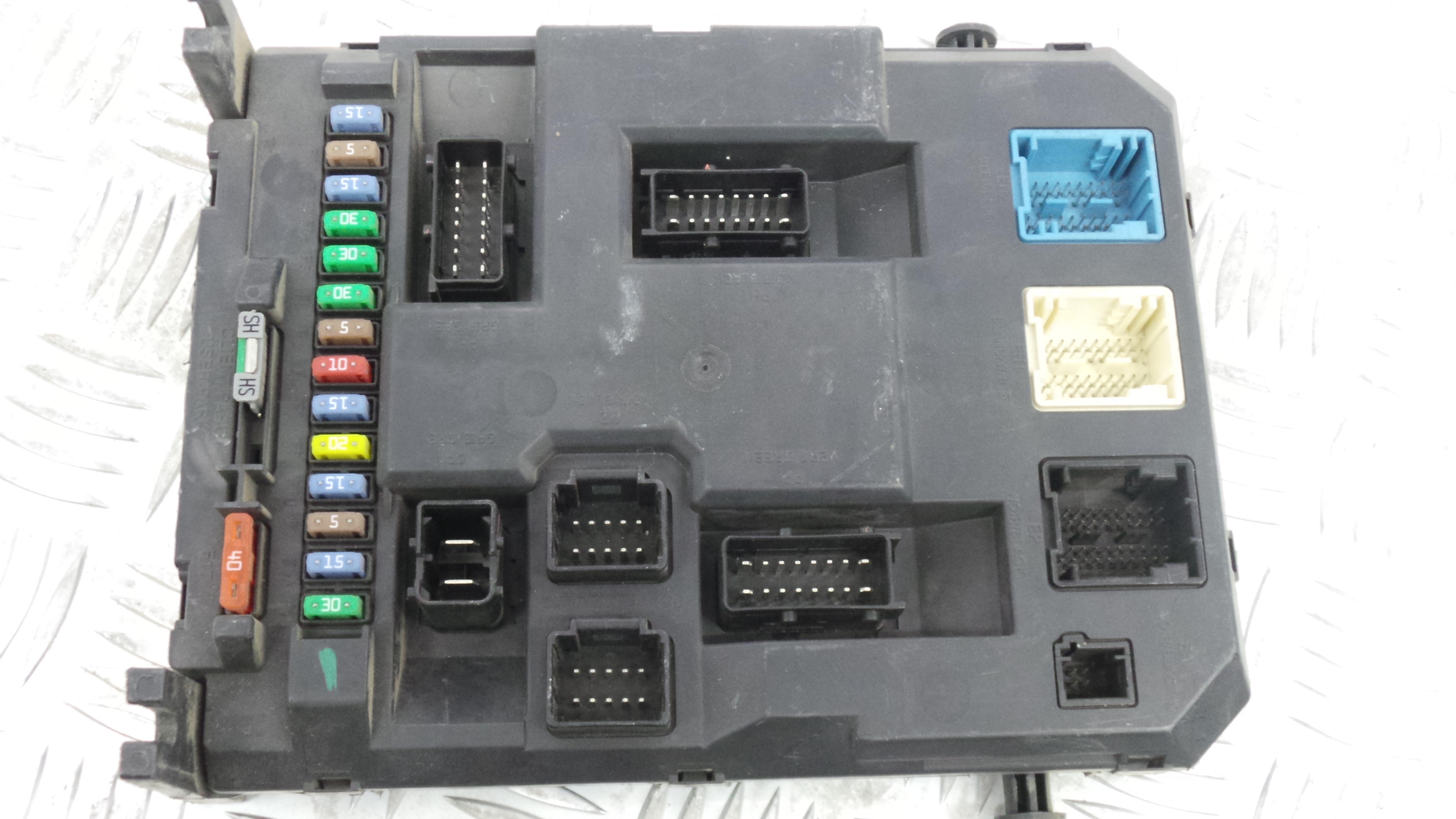 Caixa dos Fusíveis / BSI / UCH / SAM 9664983480 - PEUGEOT 207 SW (WK_)-33107752