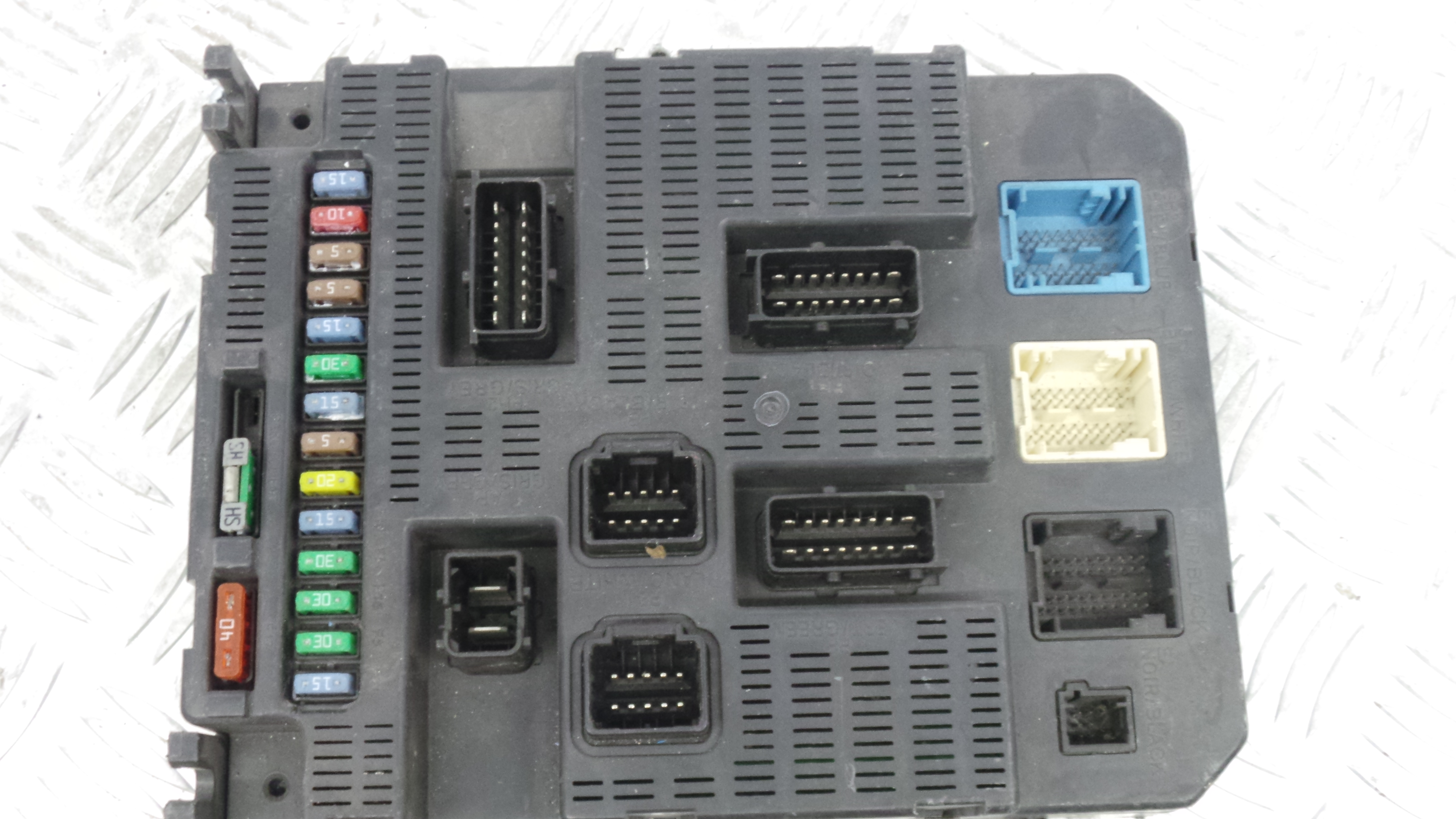 Caixa dos Fusíveis / BSI / UCH / SAM 966379280 - PEUGEOT 207 (WA_, WC_), 207/207+ (WA_, WC_)-33108872