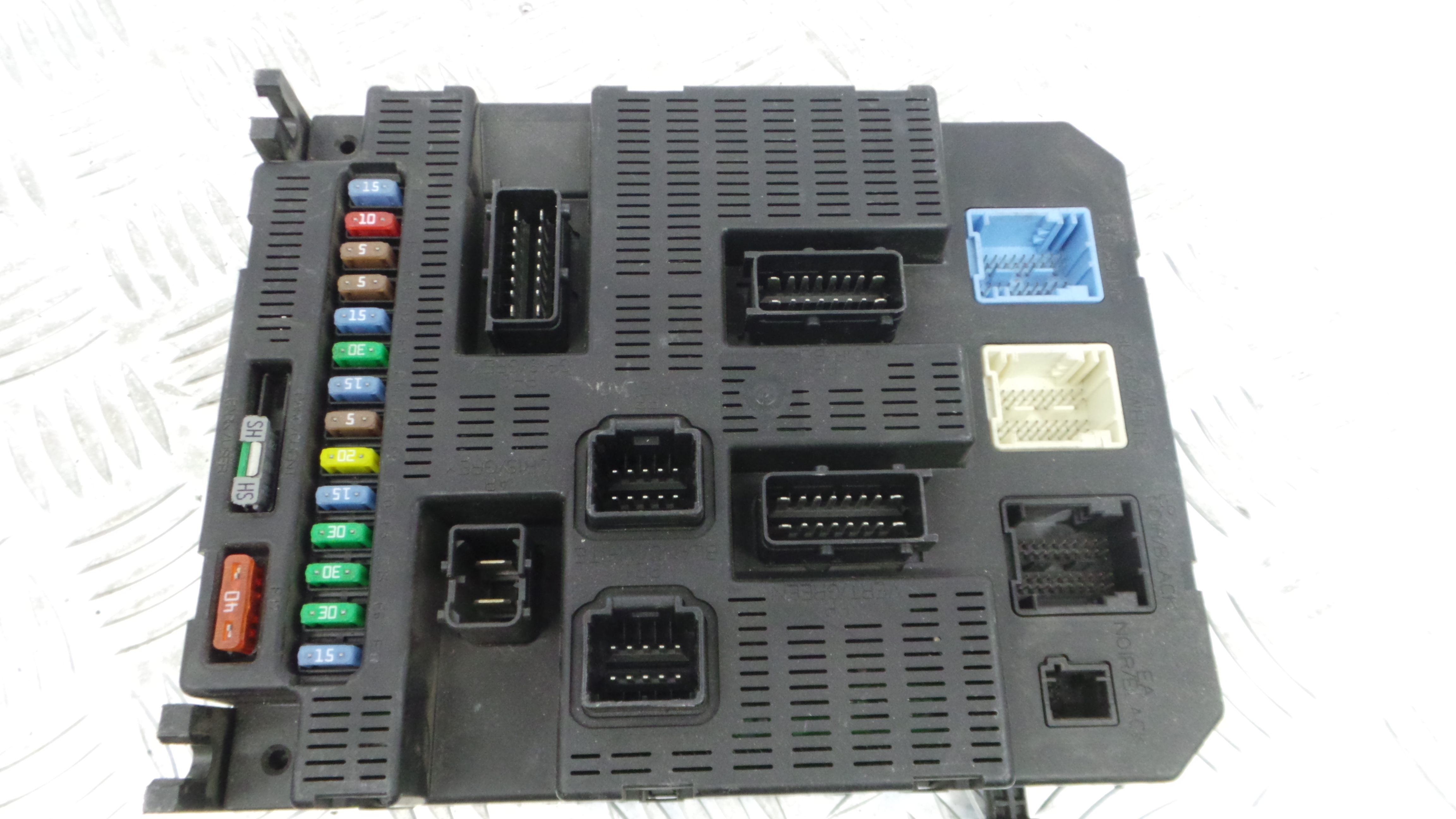 Caixa dos Fusíveis / BSI / UCH / SAM 9659285380 - PEUGEOT 207 (WA_, WC_), 207/207+ (WA_, WC_)-33109535