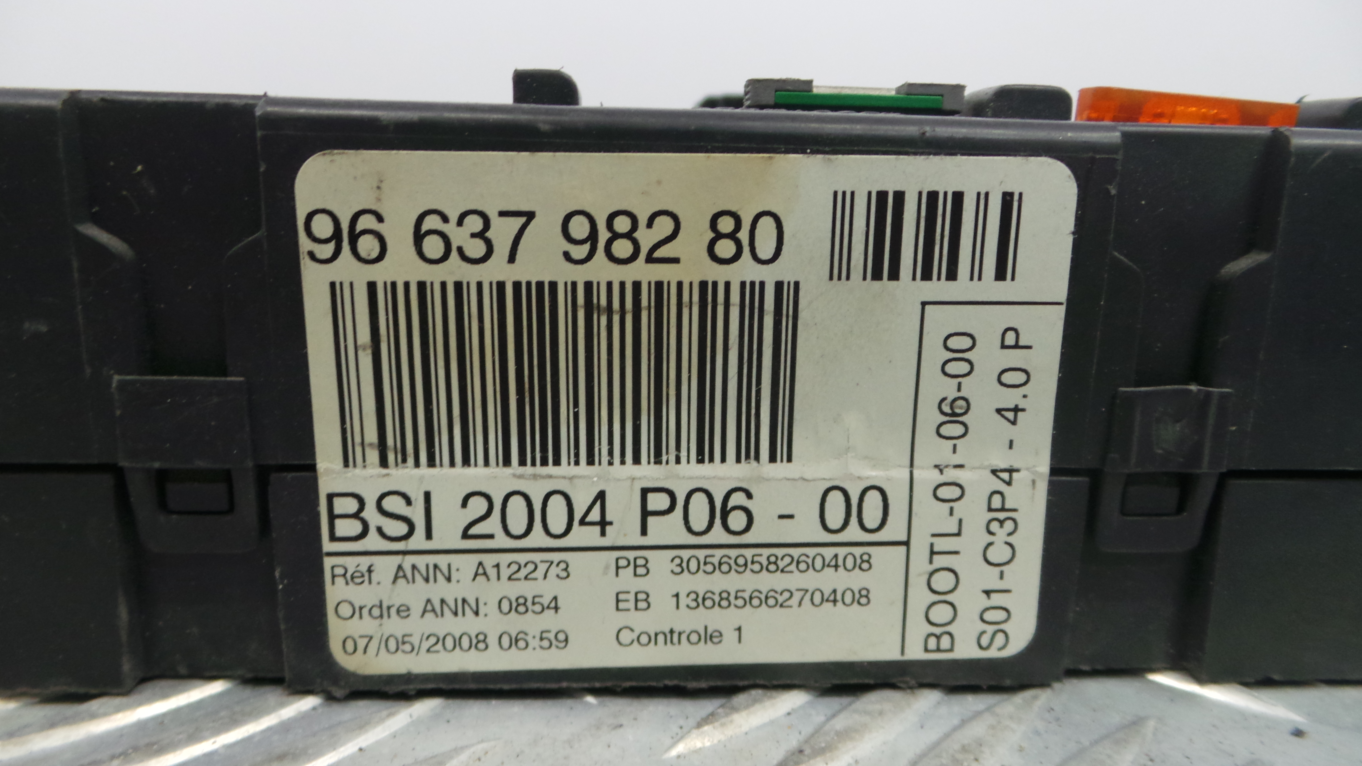 Caixa dos Fusíveis / BSI / UCH / SAM 9663798280 - PEUGEOT 207 SW (WK_)-33109699