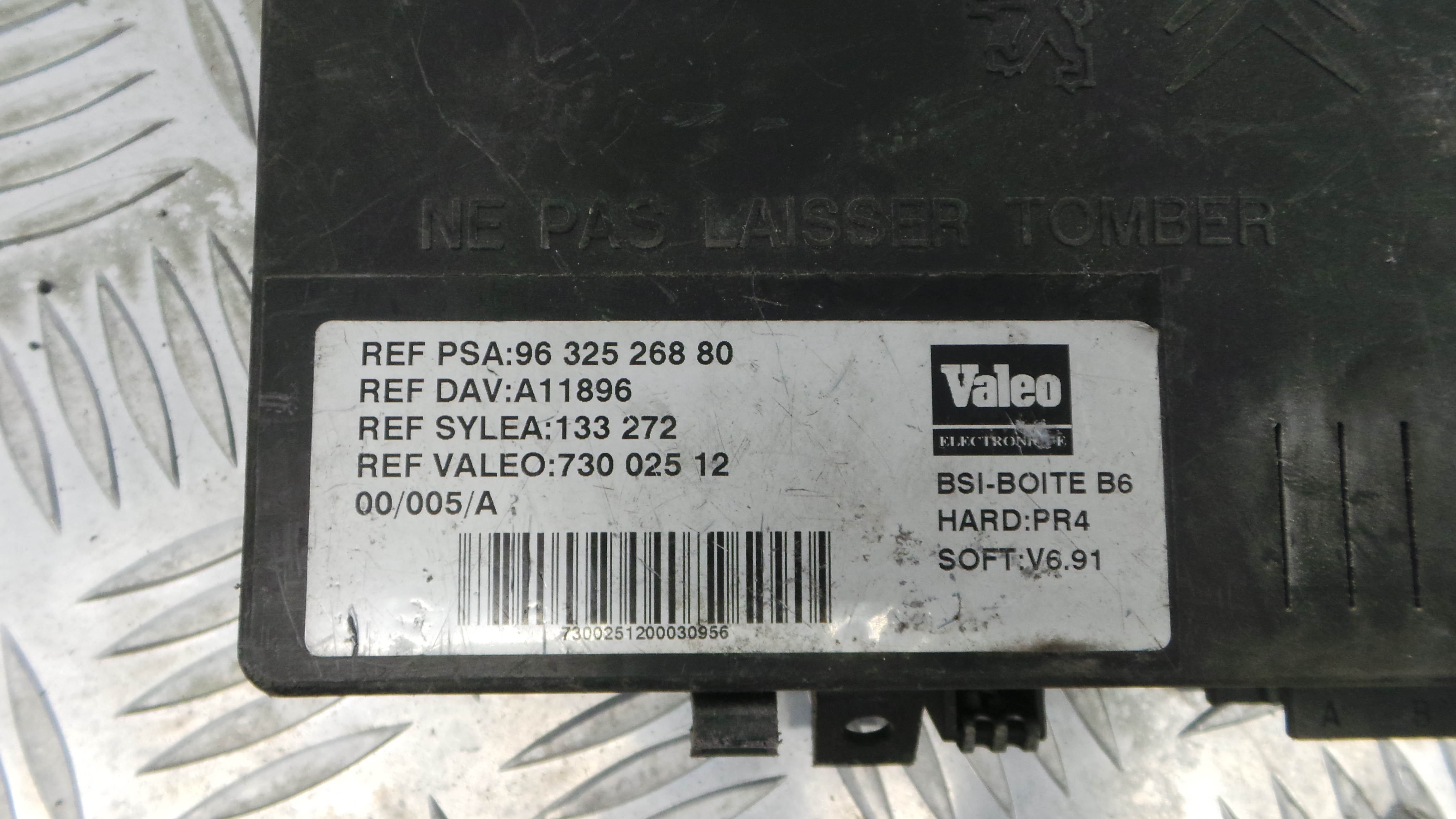 Caixa dos Fusíveis / BSI / UCH / SAM 9632526880 - CITROËN XSARA PICASSO (N68)-33109807