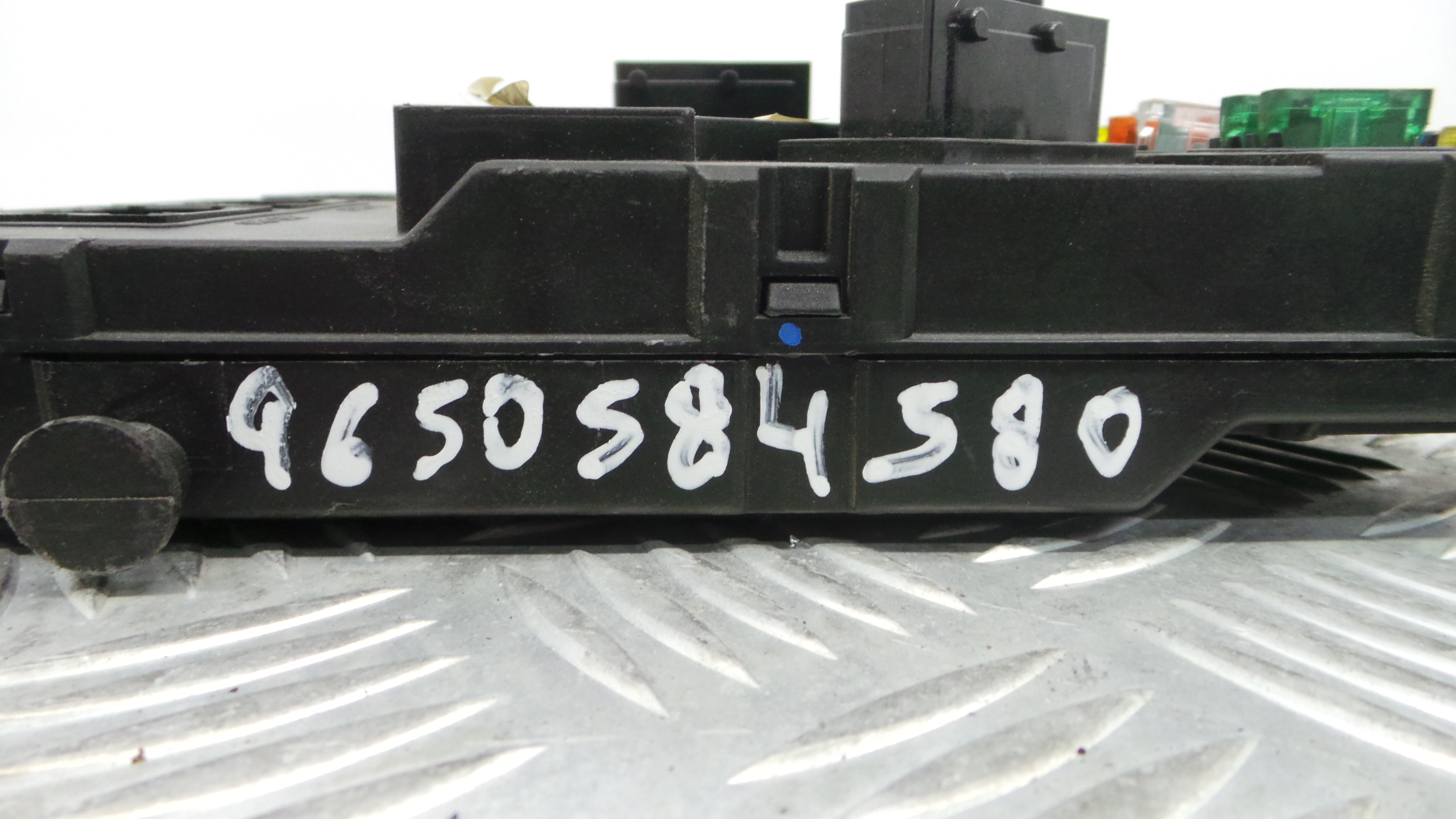 Caixa dos Fusíveis / BSI / UCH / SAM  - CITROËN XSARA PICASSO (N68)-33110581