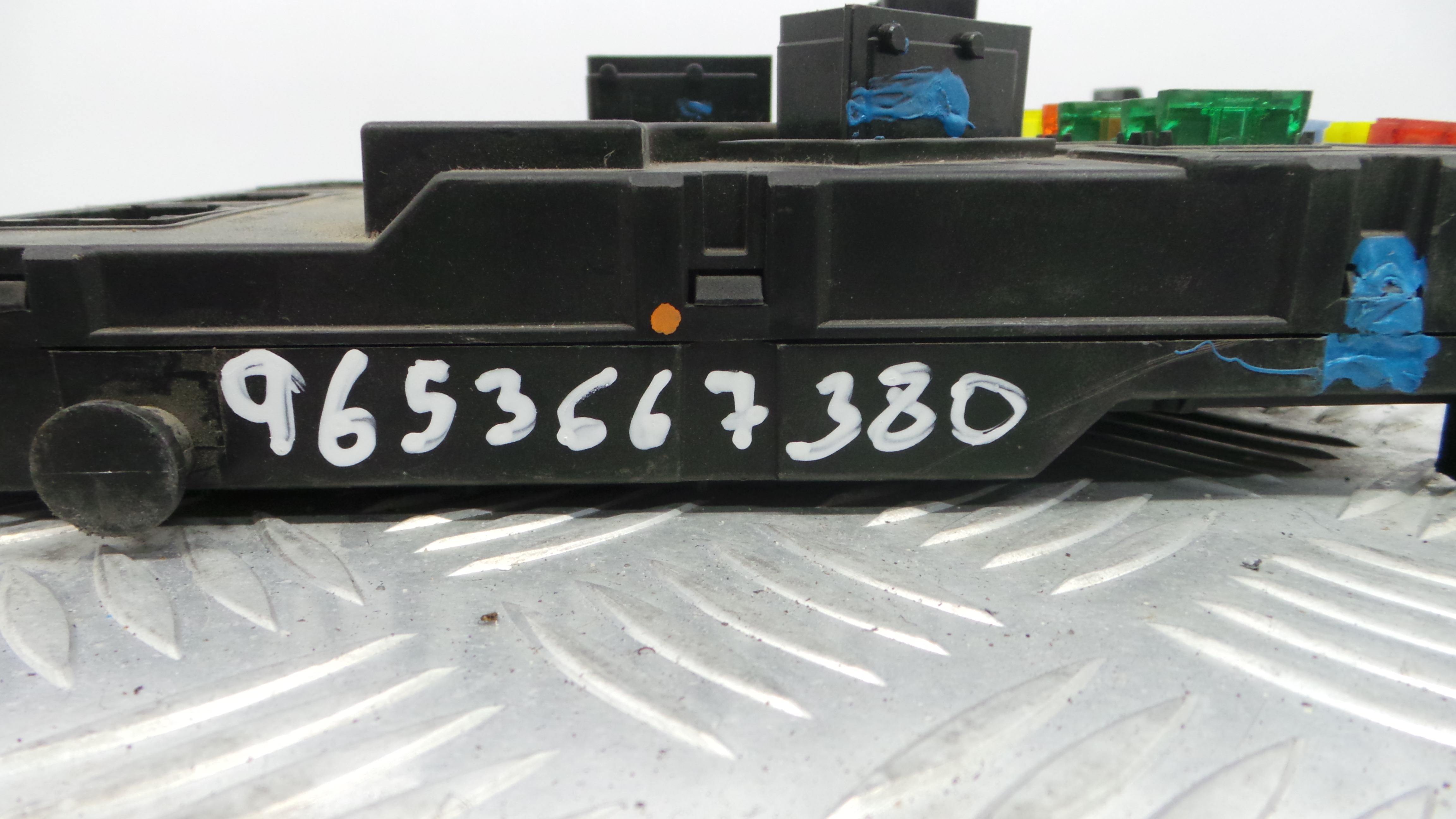 Caixa dos Fusíveis / BSI / UCH / SAM 9653667380 - CITROËN C2 (JM_)-33110664