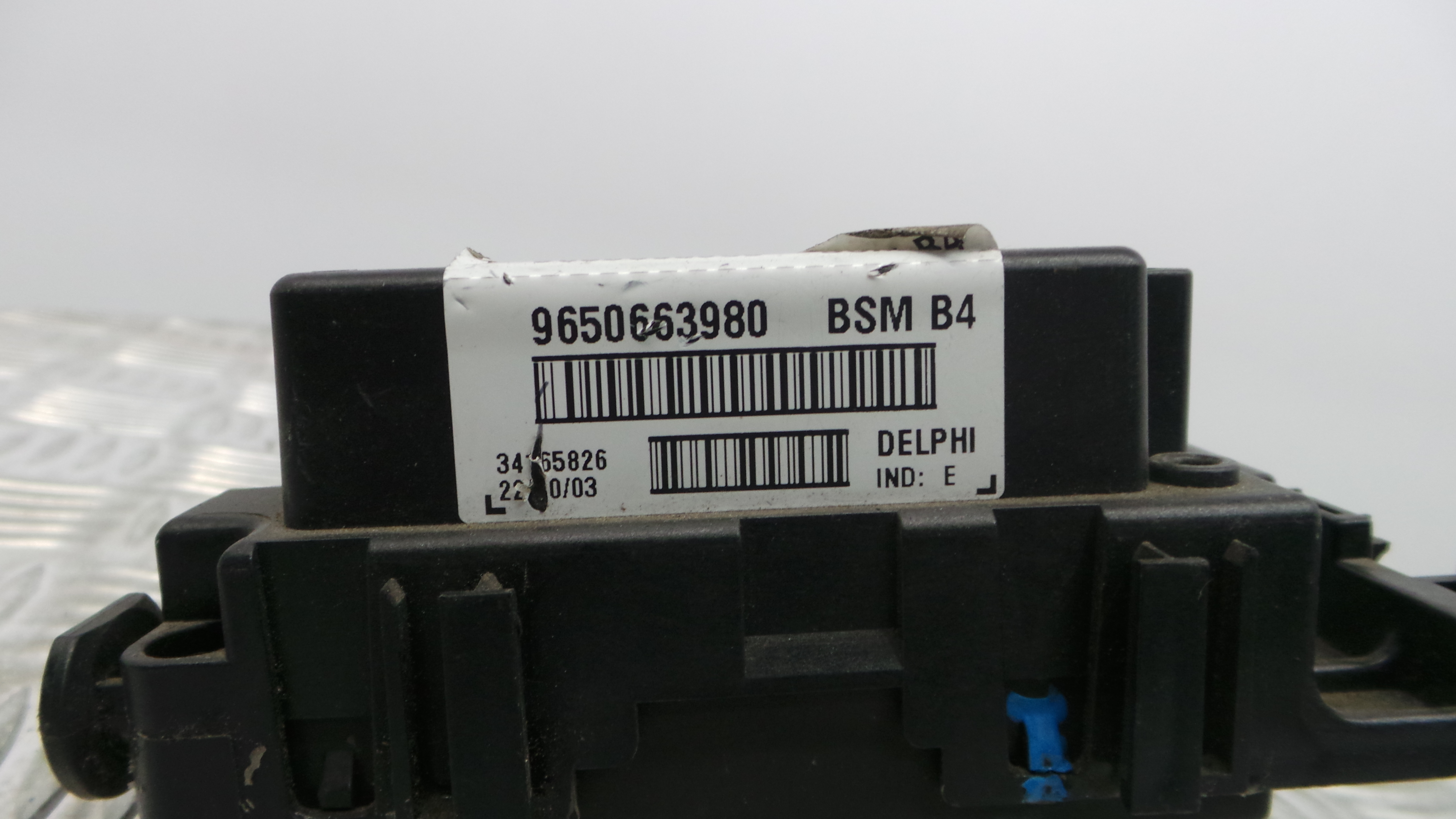 Caixa dos Fusíveis / BSI / UCH / SAM 9650663980 - PEUGEOT 307 SW (3H)-33111242