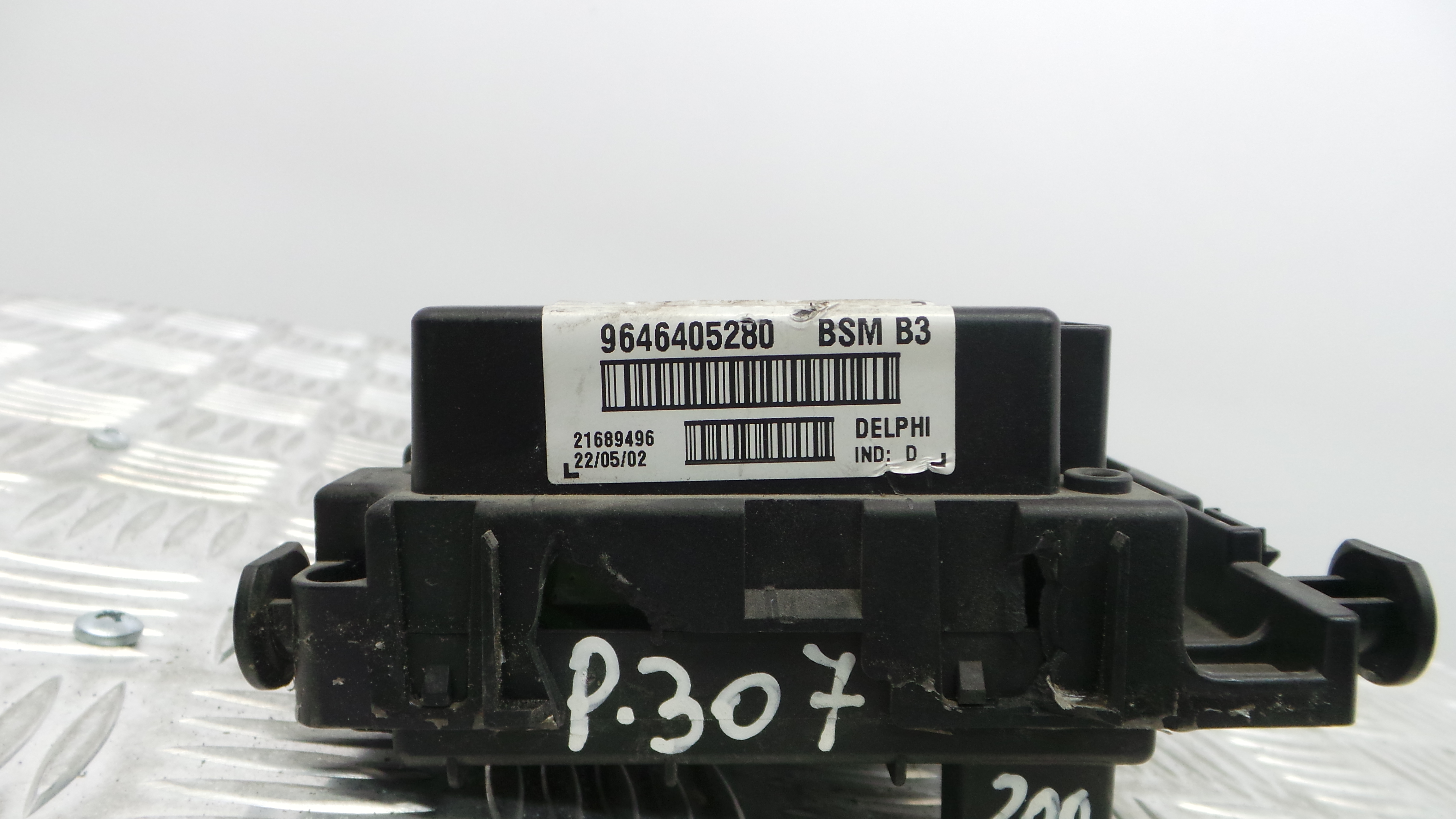 Caixa dos Fusíveis / BSI / UCH / SAM 9646405280 - PEUGEOT 307 (3A/C)-33111281 Caixa dos Fusíveis / BSI / UCH / SAM 9646405280 - PEUGEOT 307 (3A/C)-33111281