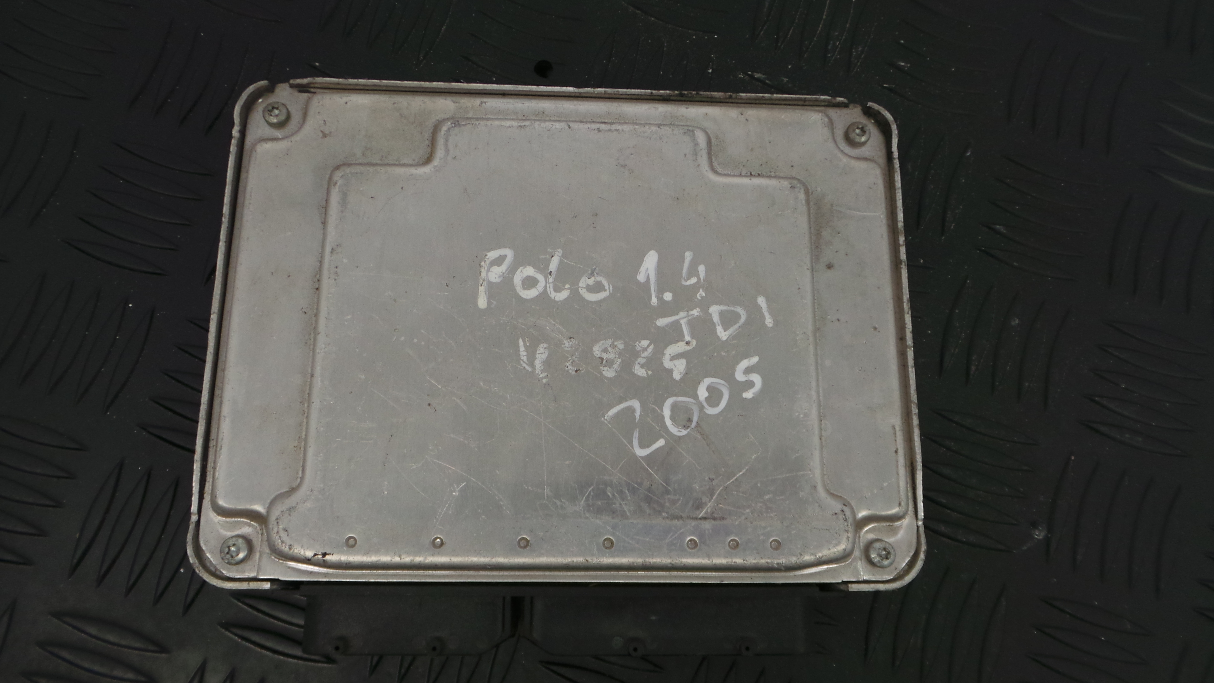 Centralina do Motor 045906019CA - VW POLO (9N_, 9A_)-33111824