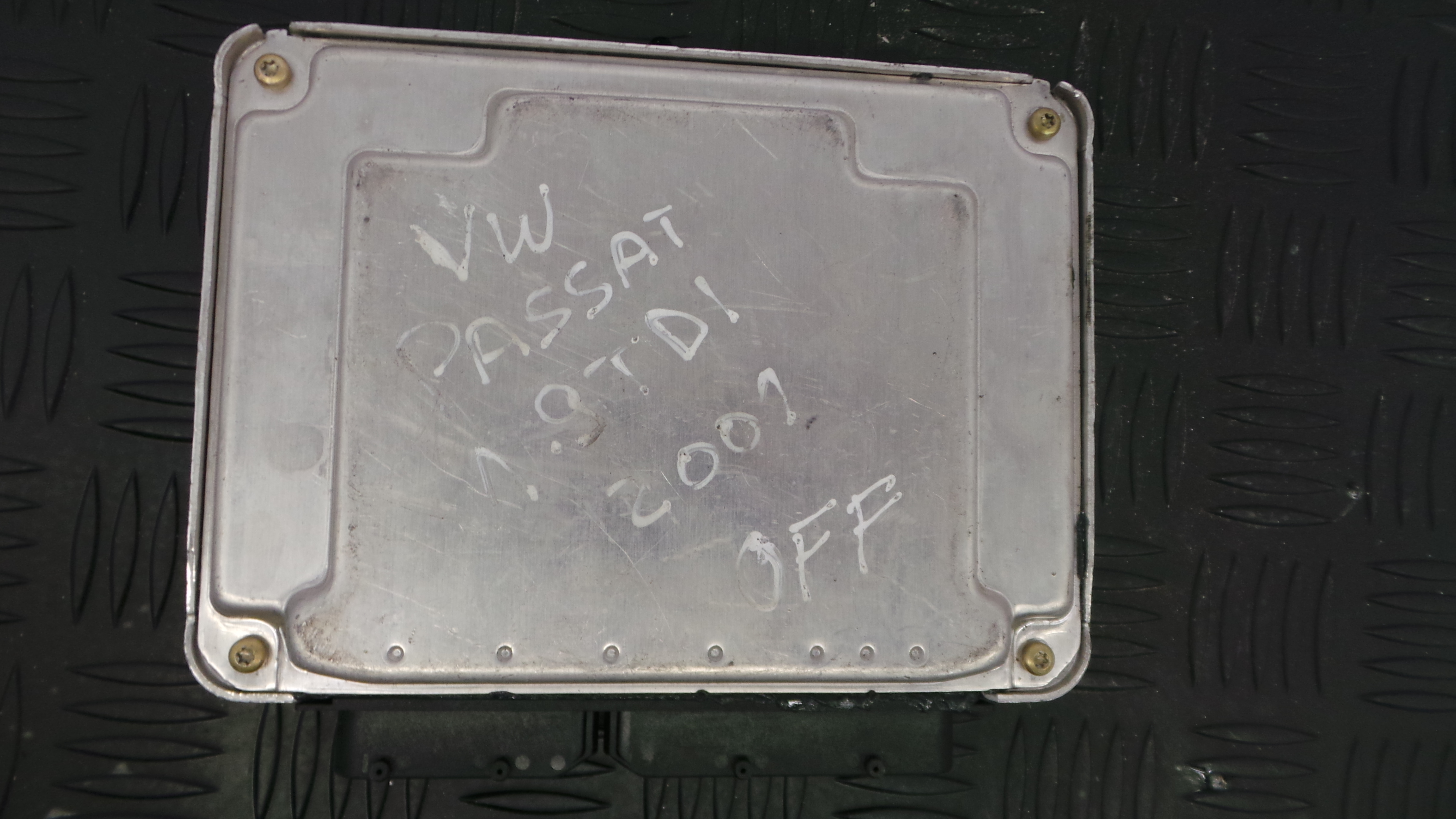 Centralina do Motor 038906019ER - VW PASSAT B5.5 (3B3)-33111833