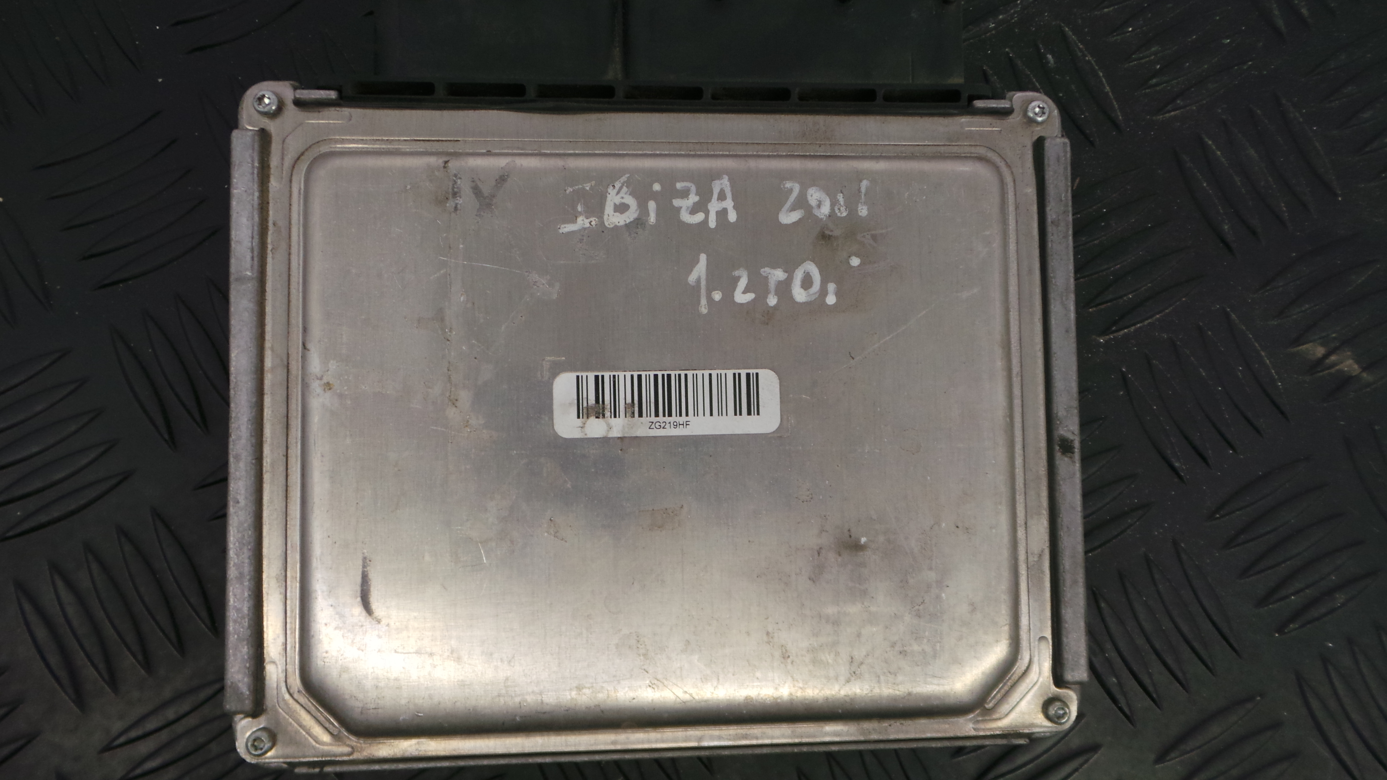 Centralina do Motor 03P906021P - SEAT IBIZA IV (6J5, 6P1), IBIZA Mk IV (6J5, 6P1)-33111863 Centralina do Motor 03P906021P - SEAT IBIZA IV (6J5, 6P1), IBIZA Mk IV (6J5, 6P1)-33111863