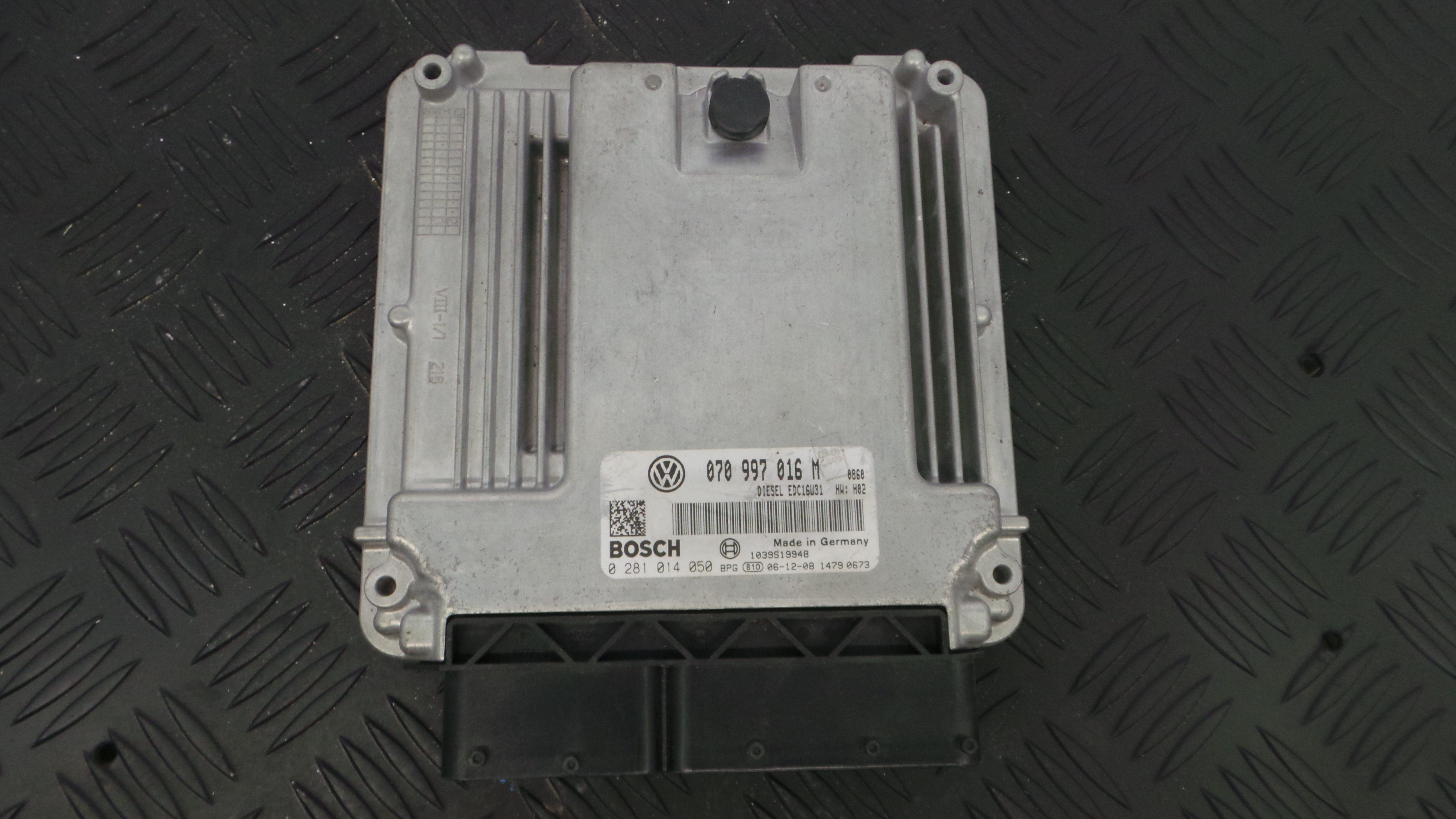 Centralina do Motor 070997016M - VW TRANSPORTER Mk V Caixa (7HA, 7HH, 7EA, 7EH), TRANSPORTER T5 Caix-33111935