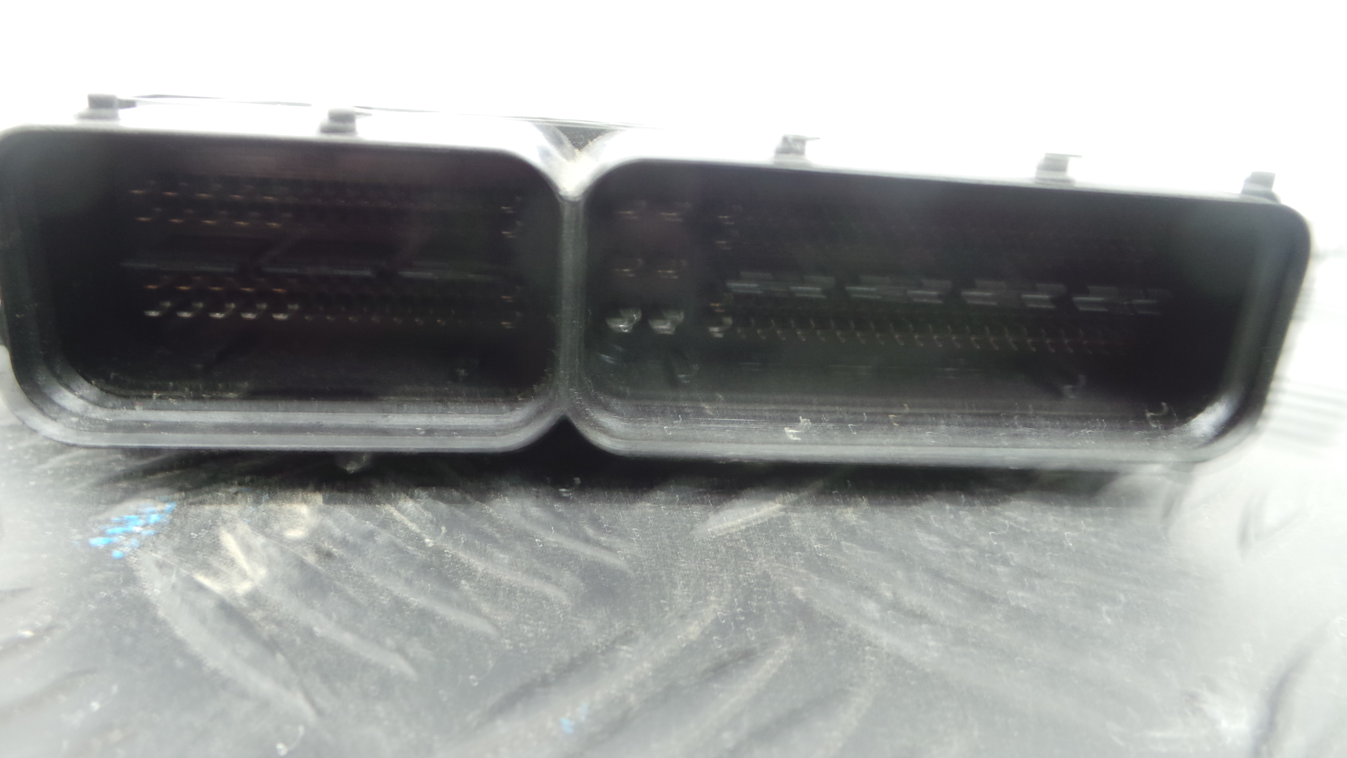 Centralina do Motor 070997016M - VW TRANSPORTER Mk V Caixa (7HA, 7HH, 7EA, 7EH), TRANSPORTER T5 Caix-33111935