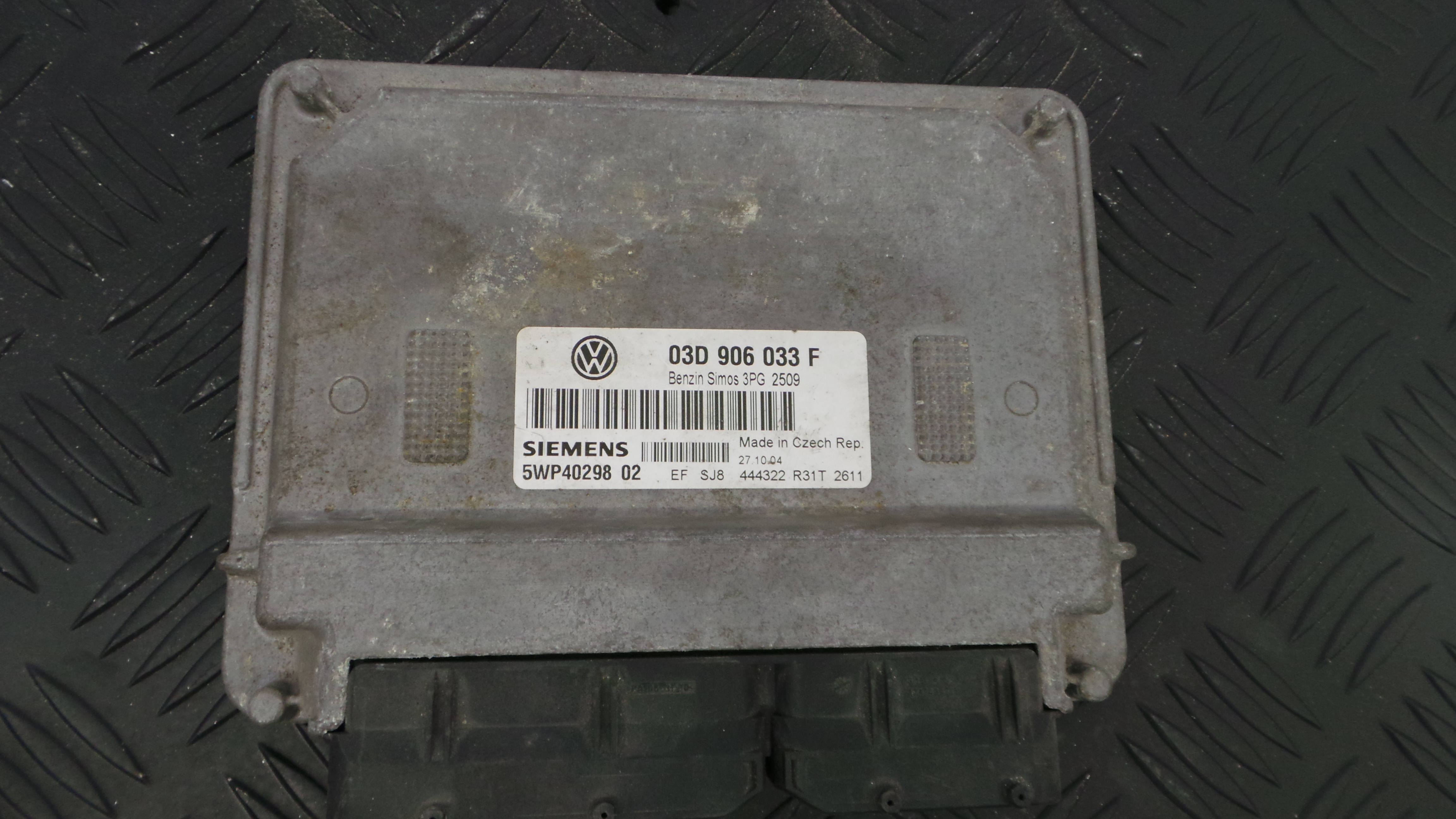 Centralina do Motor 03D906033F - VW POLO (9N_, 9A_)-33111938