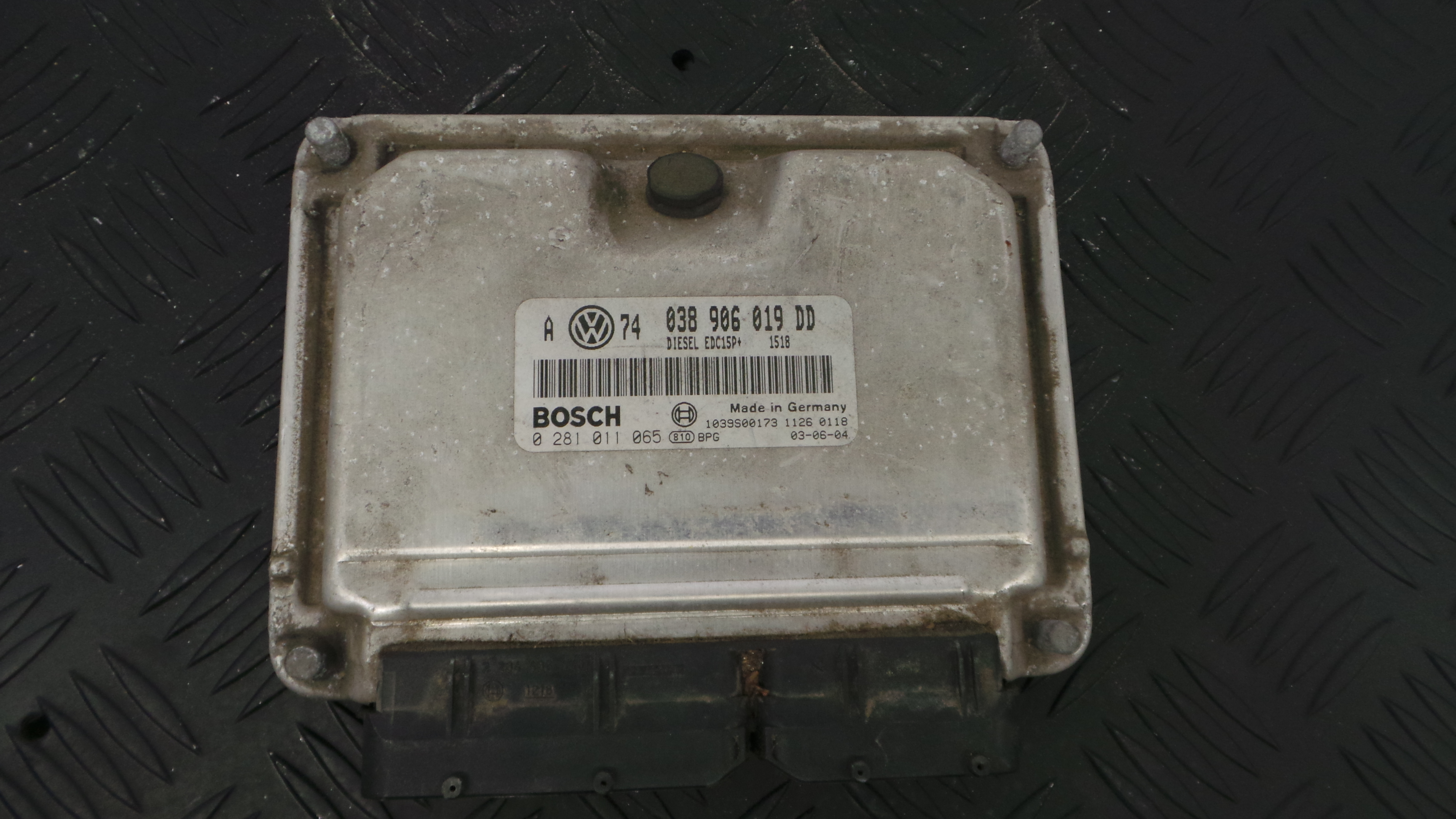 Centralina do Motor 038906019DD - VW GOLF IV (1J1), GOLF Mk IV (1J1)-33111954