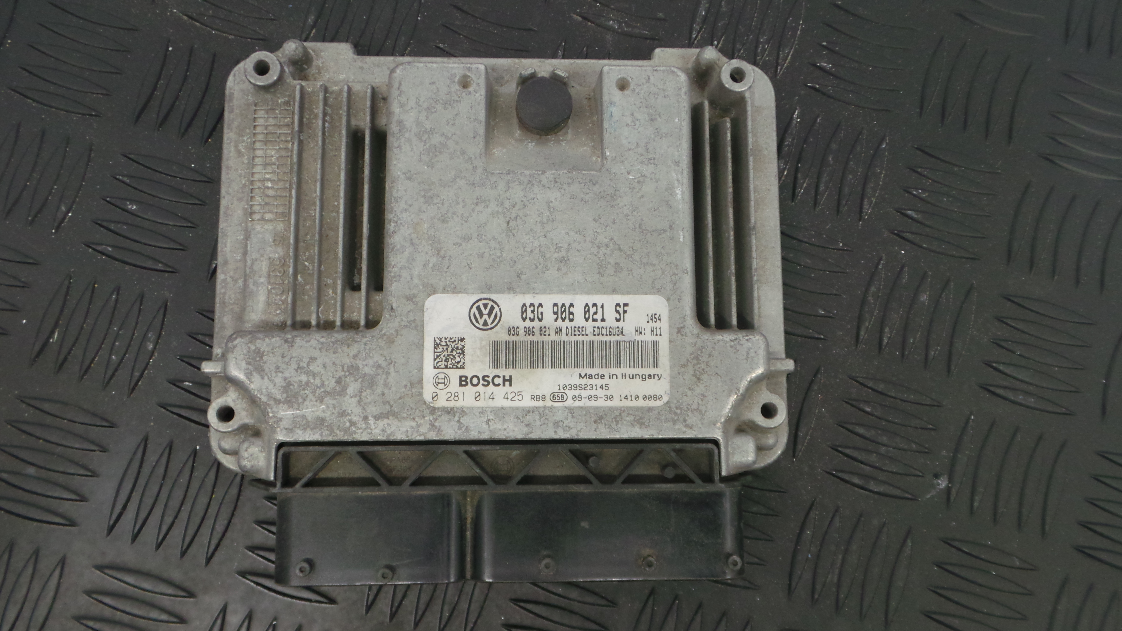 Centralina do Motor 03G906021SF - SEAT LEON (1P1)-33111985