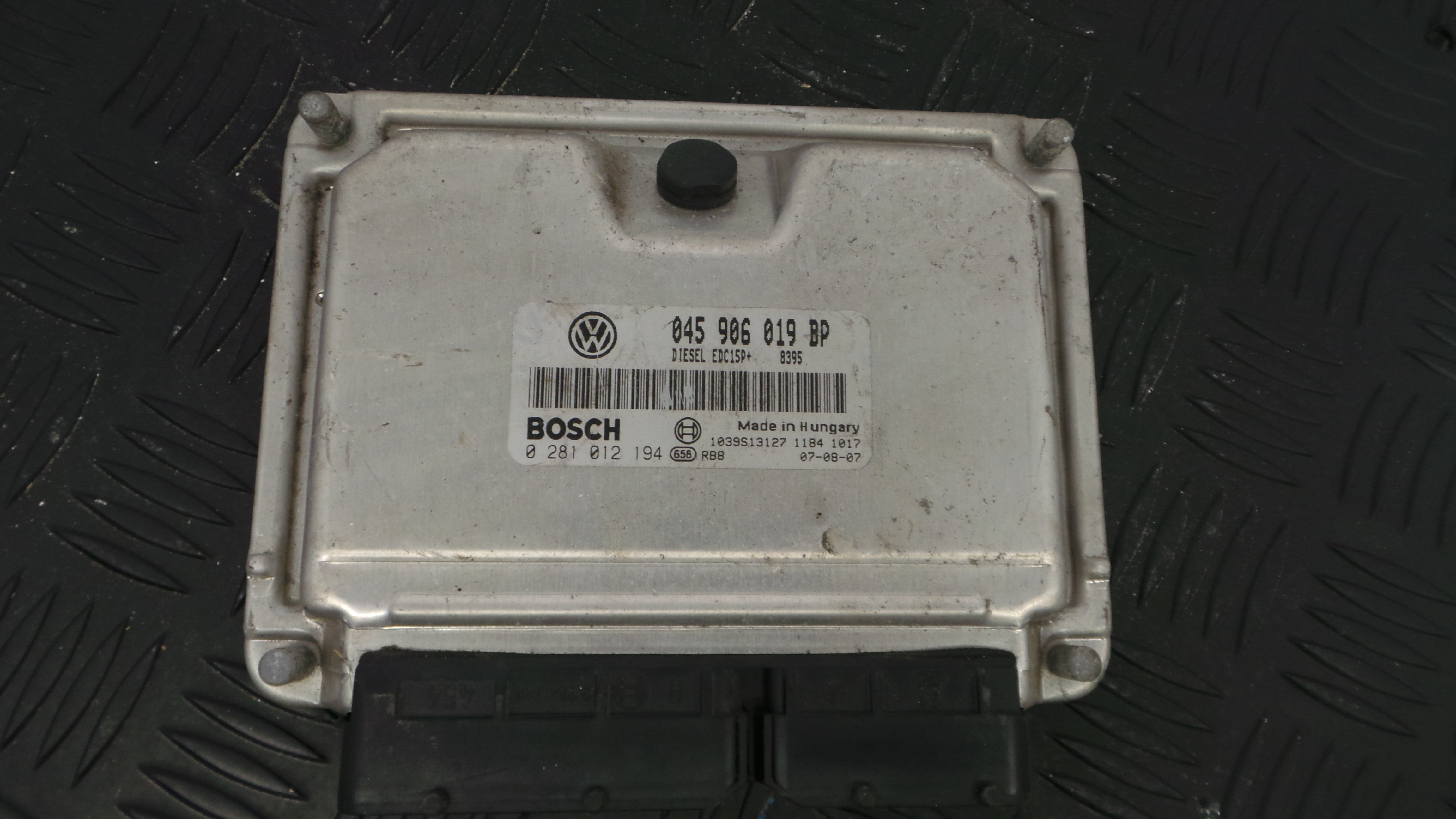Centralina do Motor 045906019BP - VW POLO (9N_, 9A_)-33115017