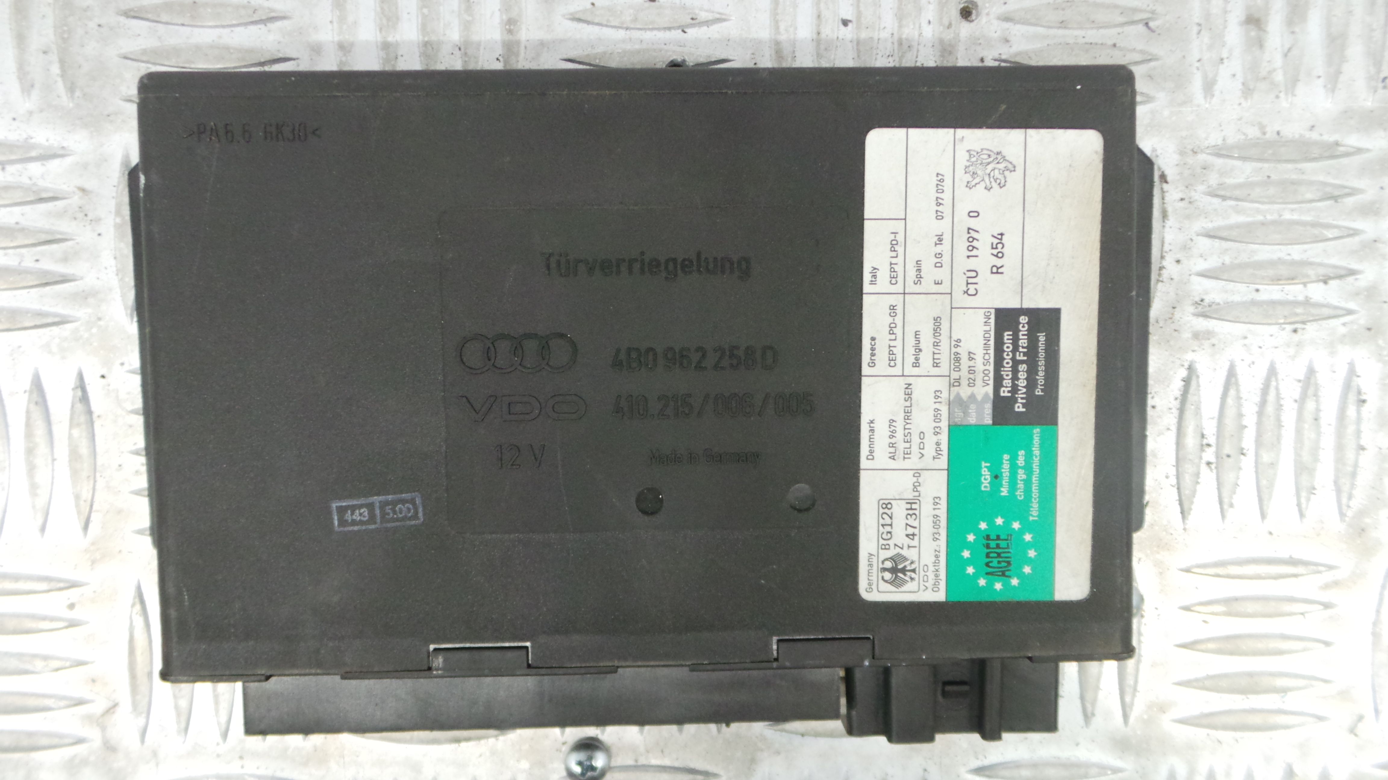 Modulo Electrónico 4B0962258D - AUDI A4 B5 (8D2)-33115065