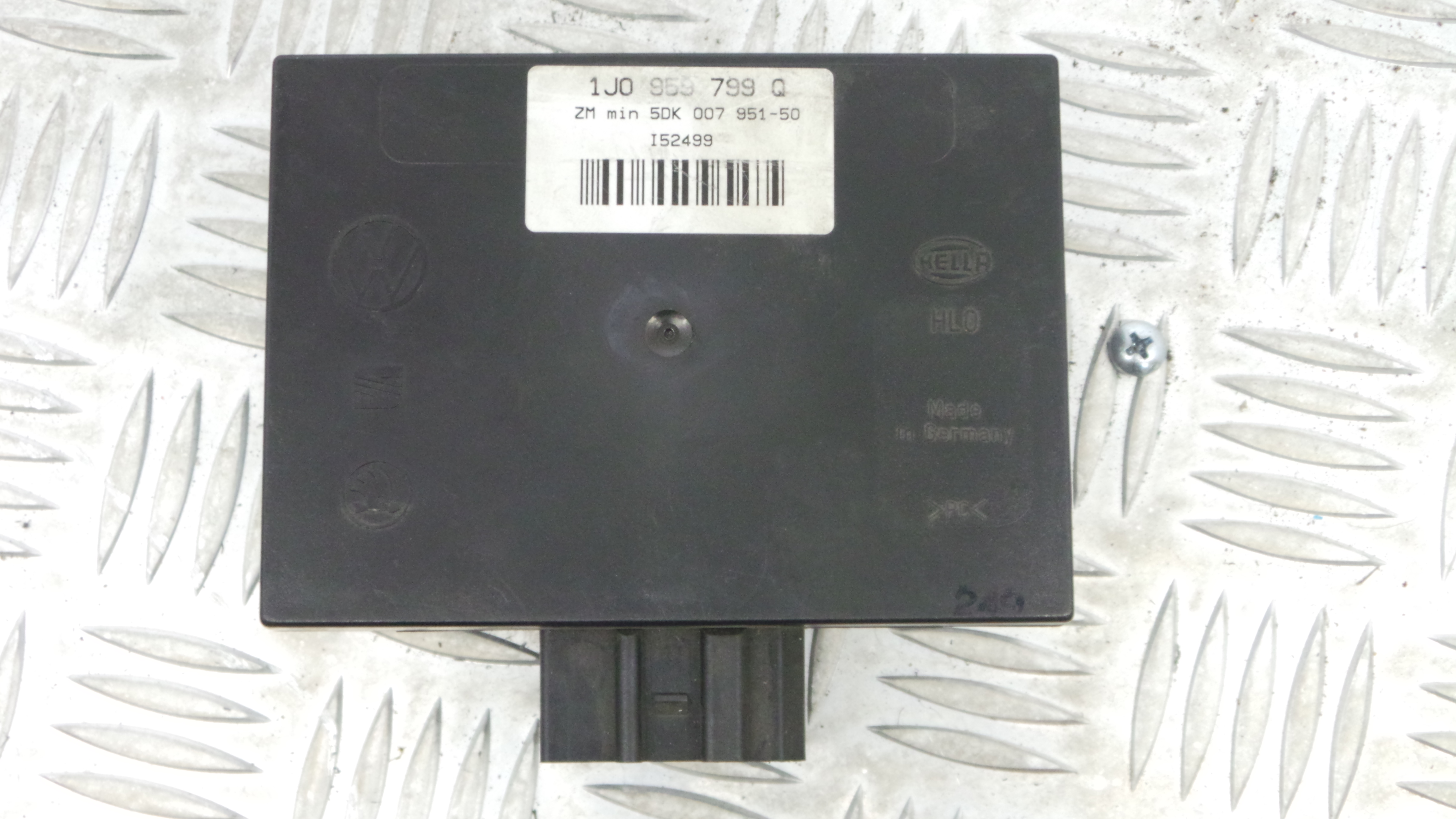 Centralina do Fecho Central 1J0959799Q - VW GOLF IV (1J1), GOLF Mk IV (1J1)-33115135