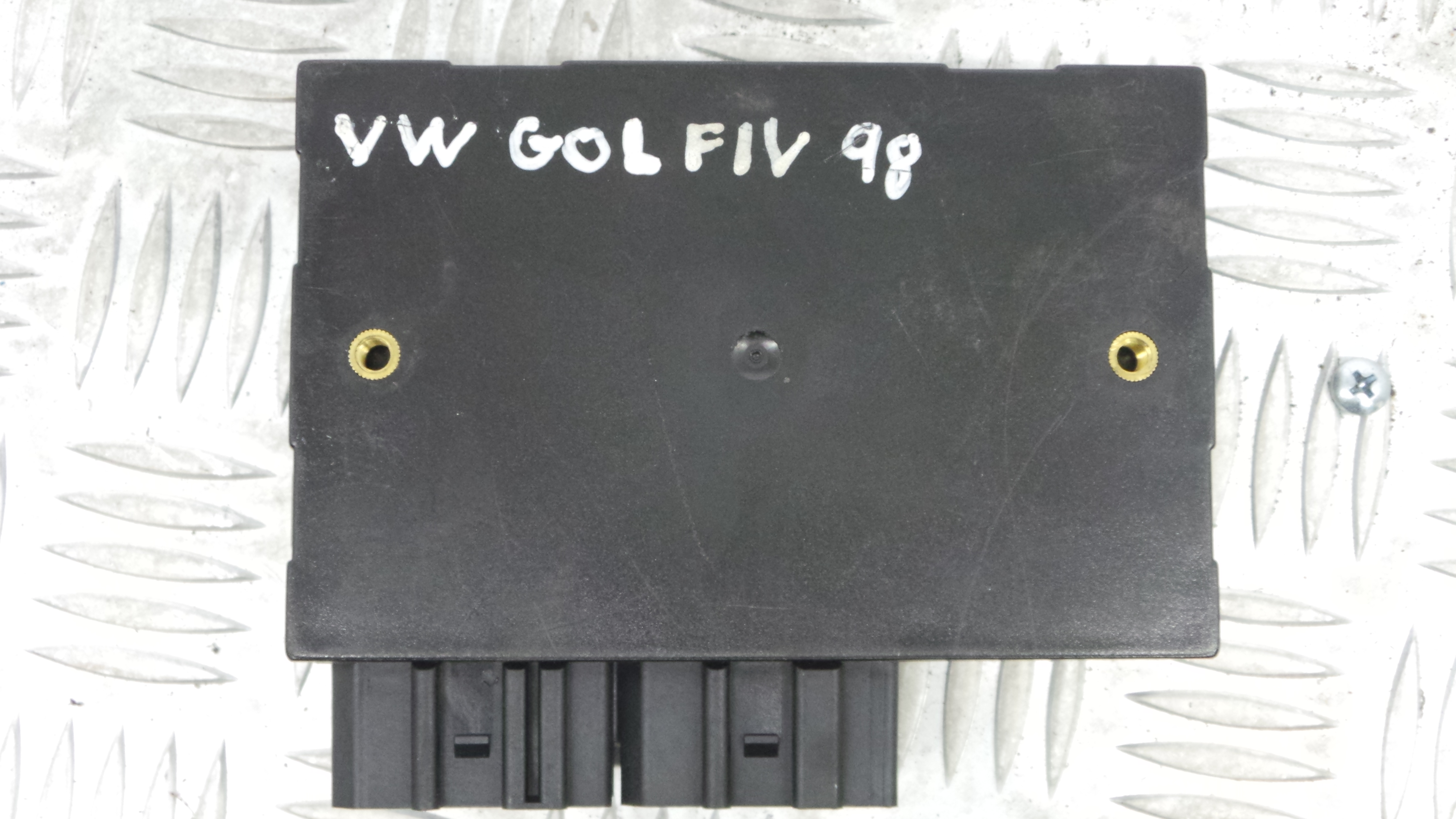 Centralina do Fecho Central 1CO962258D - VW GOLF IV (1J1), GOLF Mk IV (1J1)-33115142