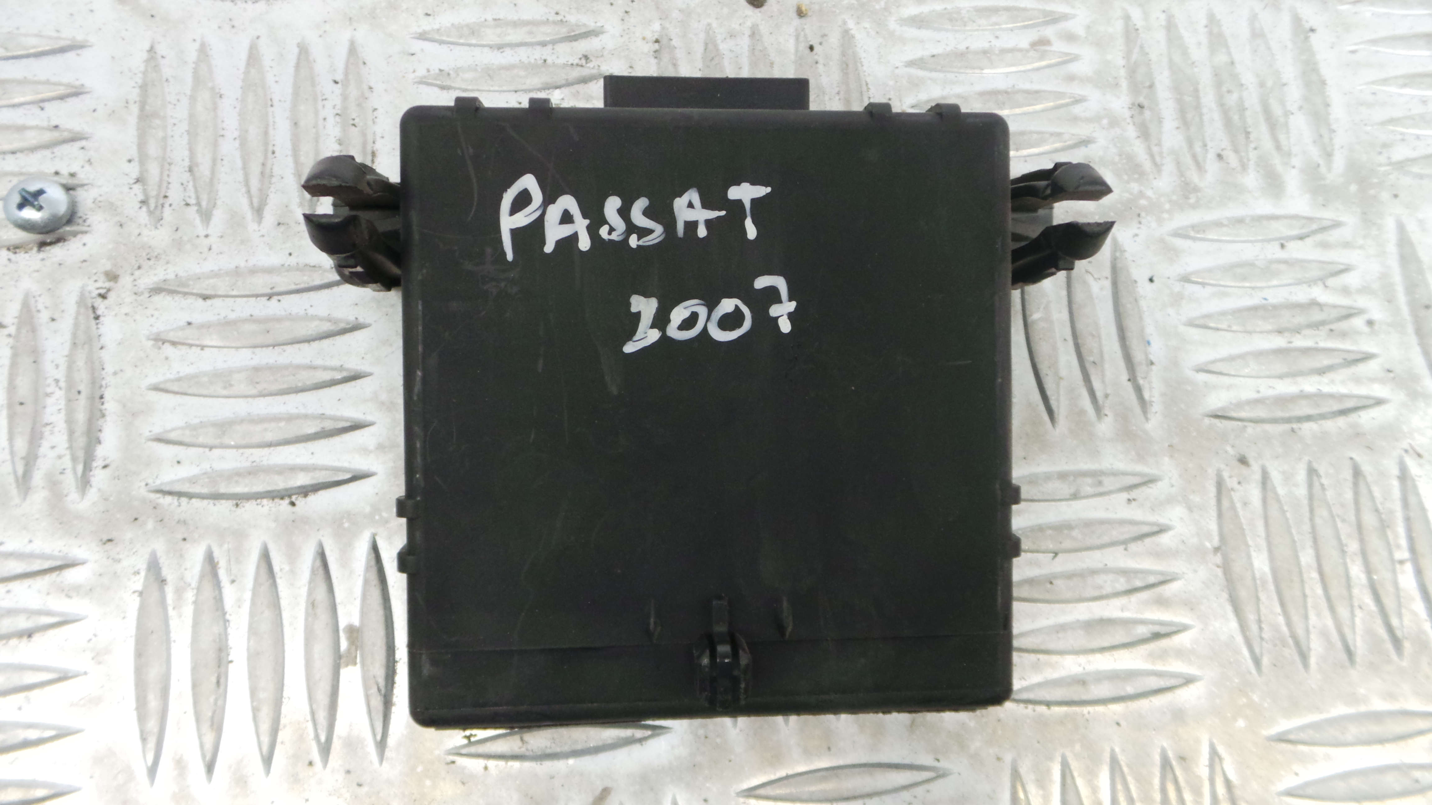 Modulo Electrónico 3C0907530C - VW PASSAT B6 (3C2)-33115257 Modulo Electrónico 3C0907530C - VW PASSAT B6 (3C2)-33115257