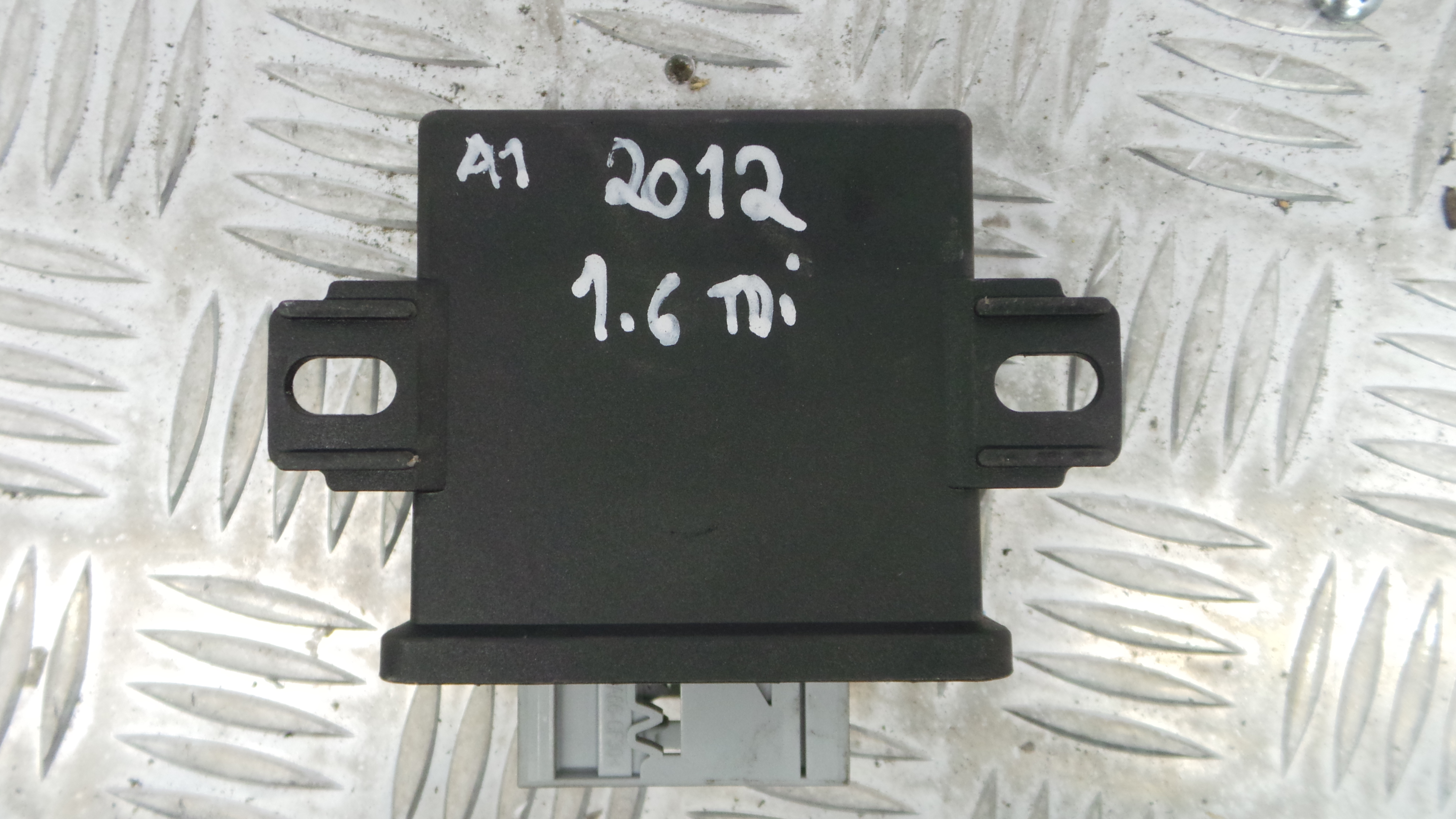 Centralina de Luzes 8X0907357B - AUDI A1 (8X1, 8XK)-33115279