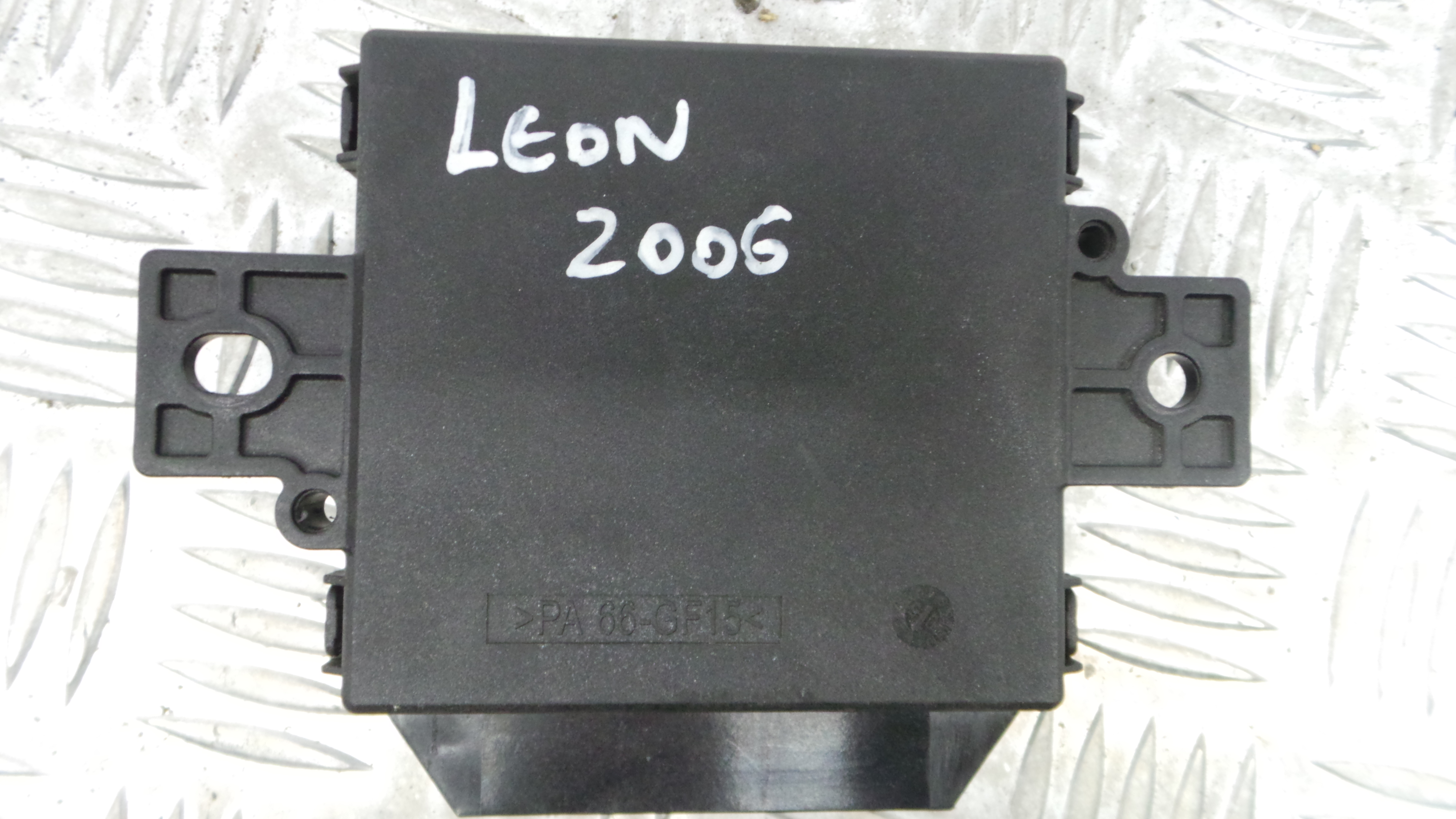 Centralina Sensores Estacionamento 5P0919283 - SEAT LEON (1P1)-33172554