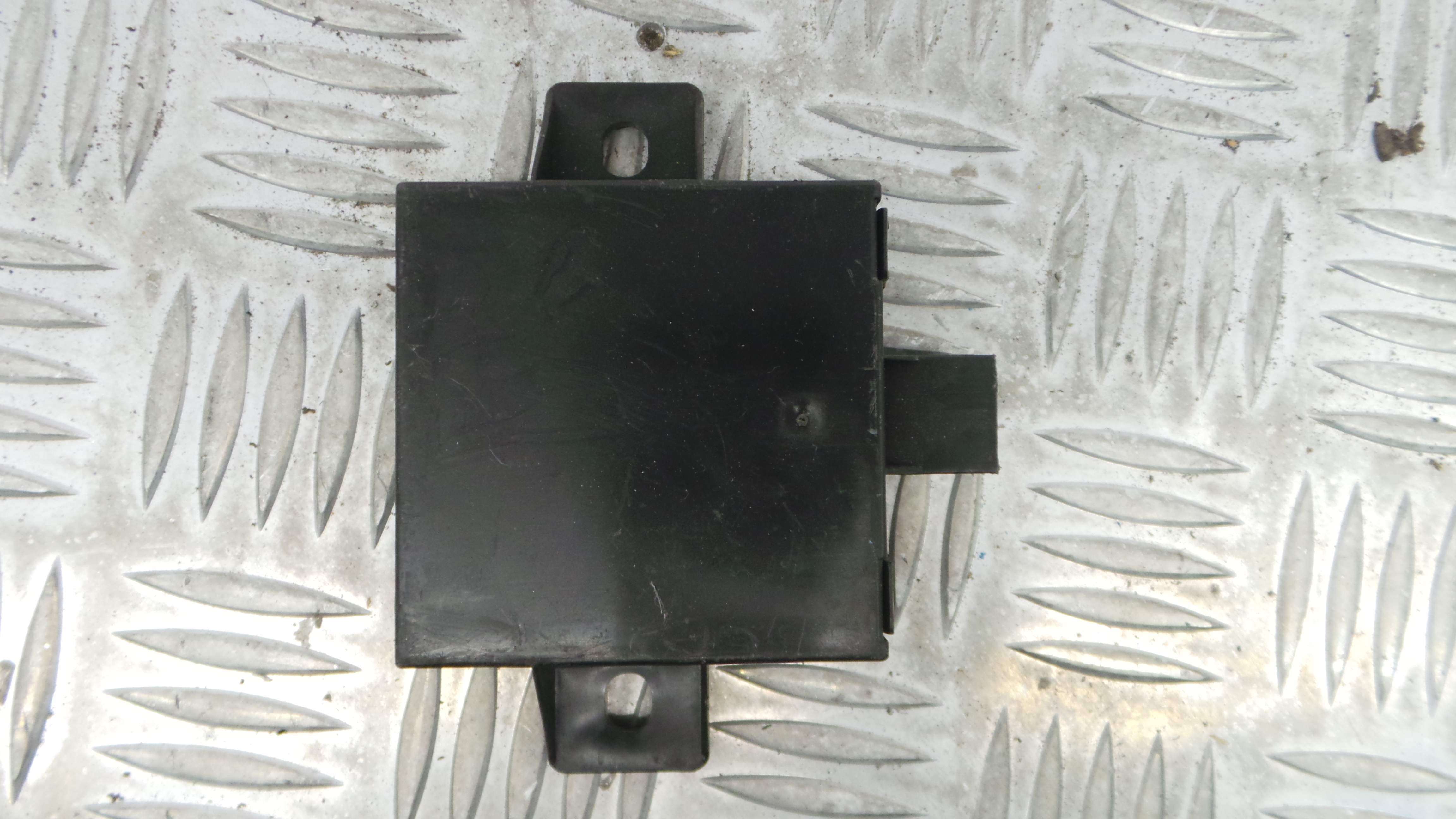 Centralina Alarme 1K0907719B - VW GOLF V (1K1)-33115289