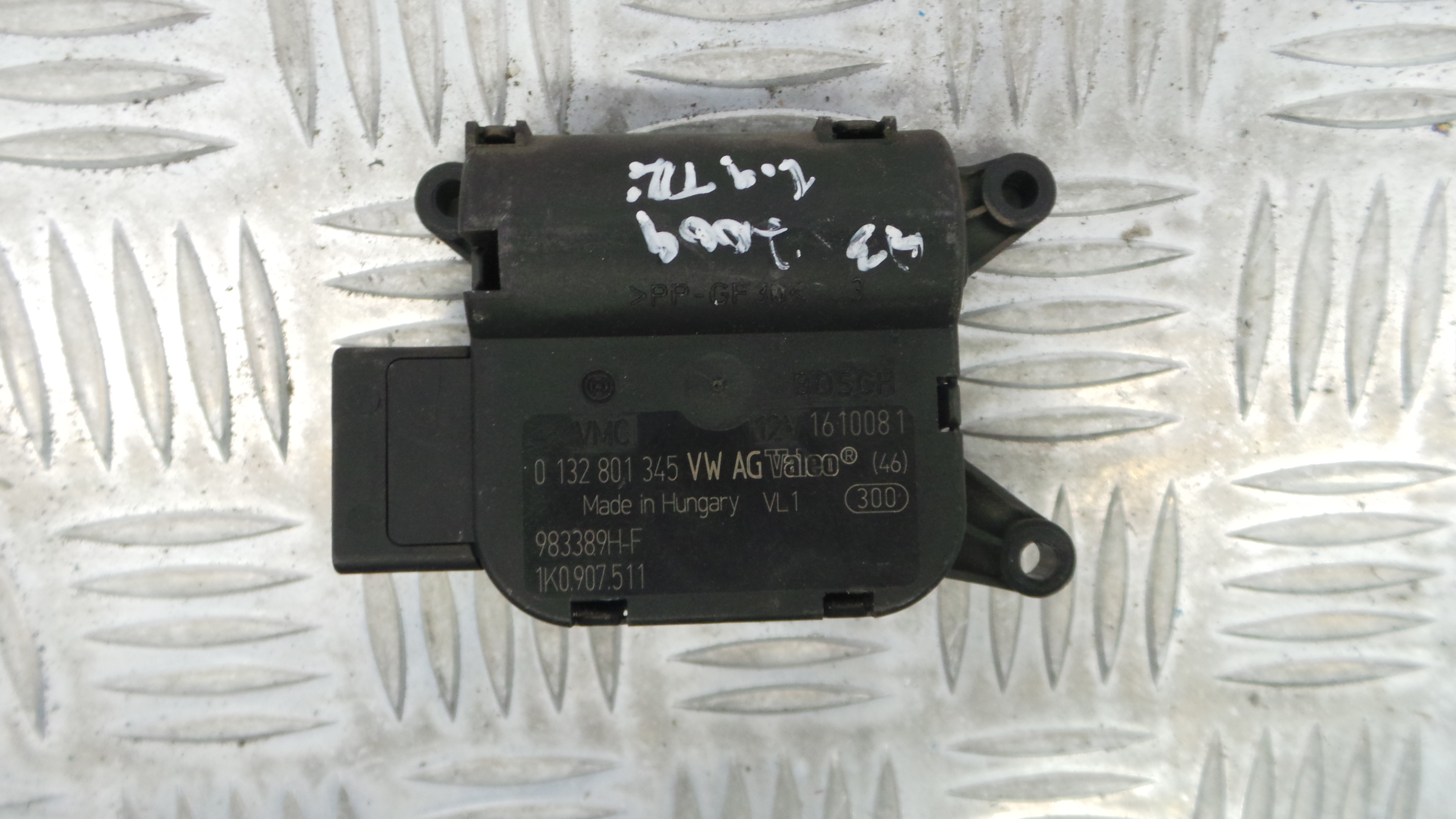 Atuador do Circuito de Ar  1K0907511 - AUDI A3 (8P1)-33115299