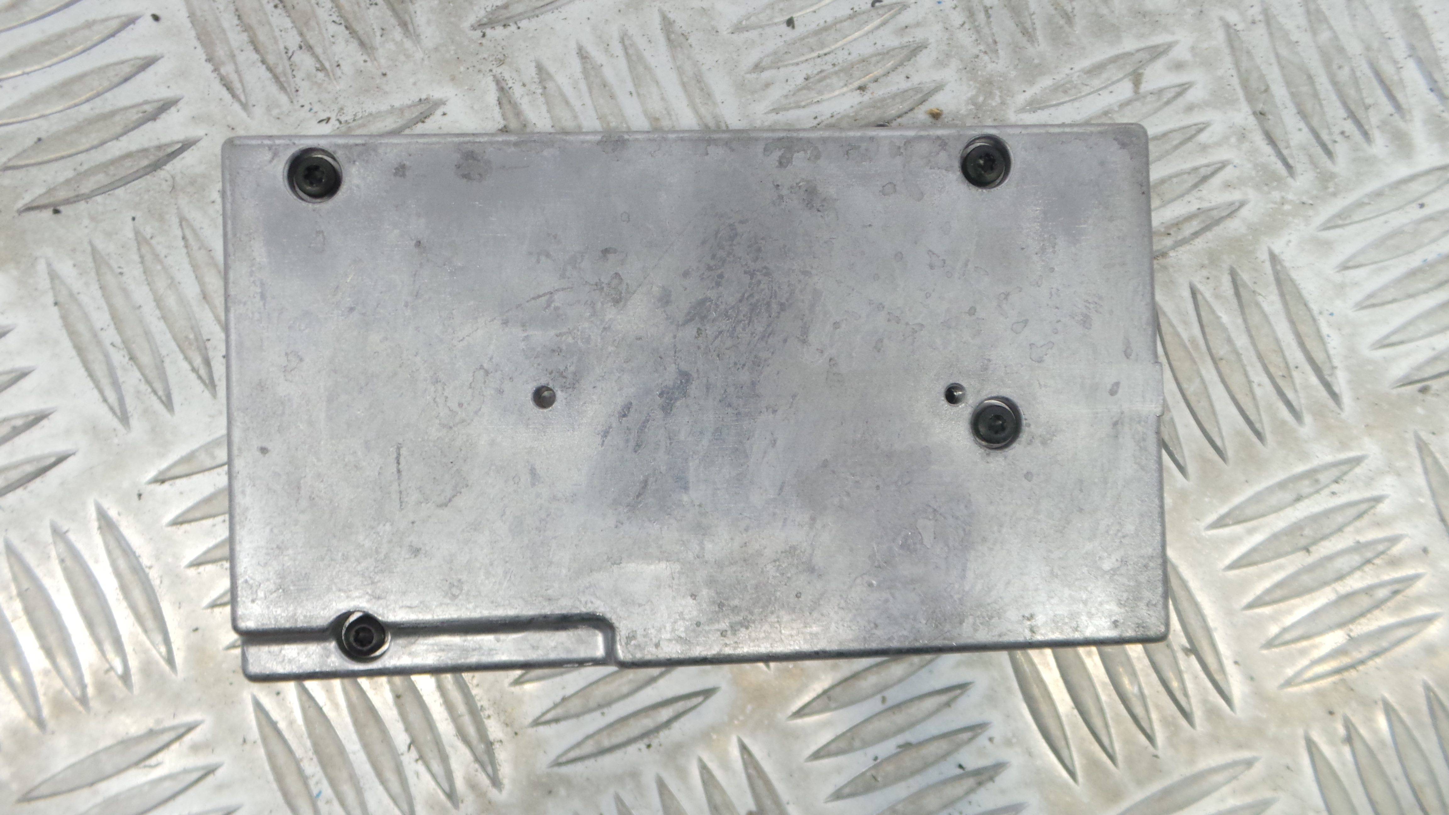 Centrais multimédias 8T0035785A - AUDI A4 B8 (8K2)-33115305