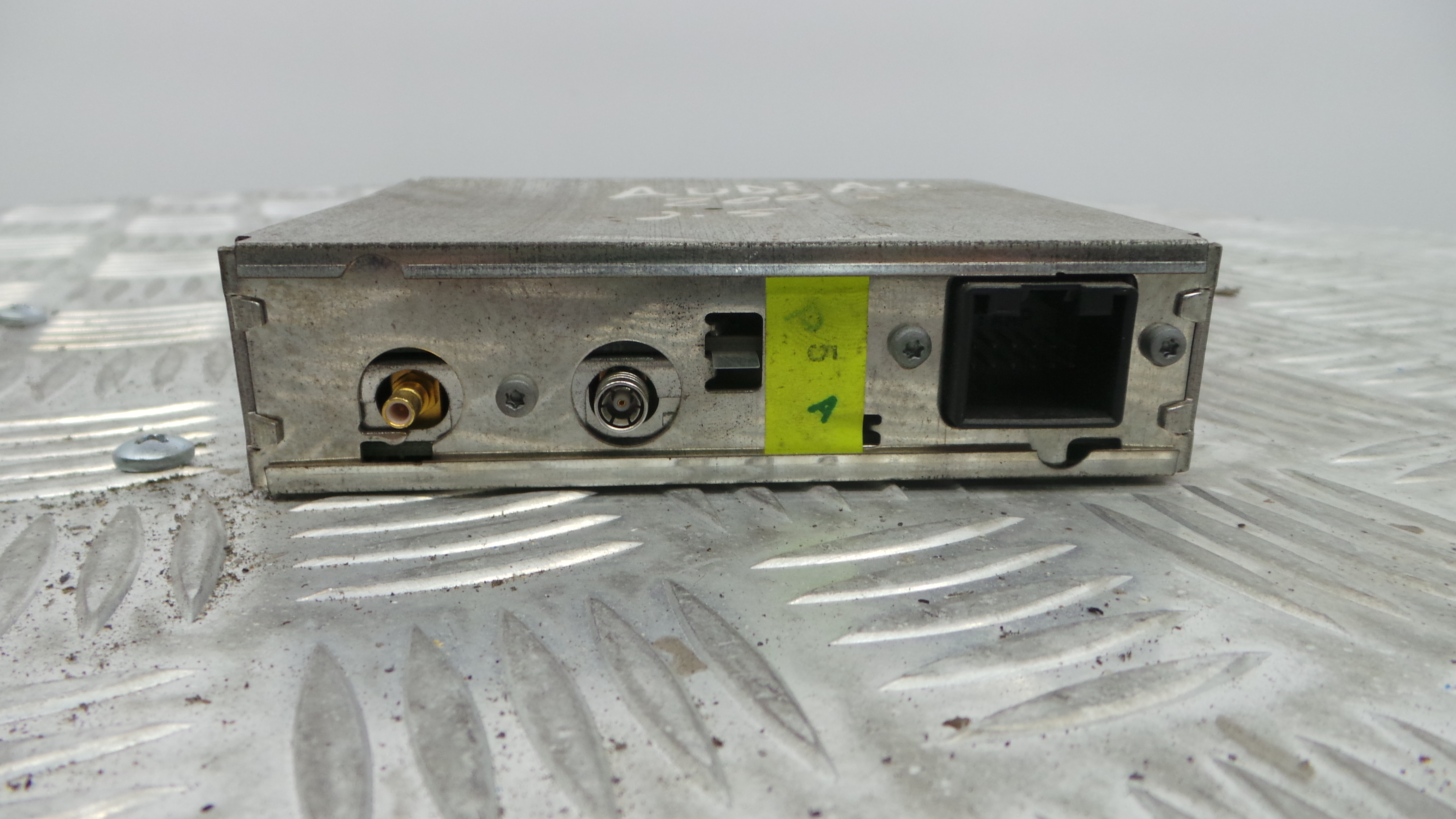 Amplificador 4B1919894 - AUDI A4 B5 (8D2)-33115311